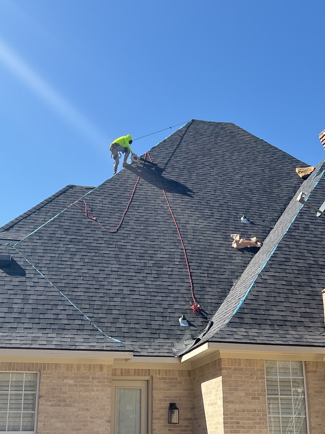 Landmark Moire Black by First Out Roofing 