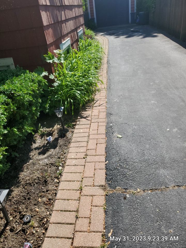 Brick paver clean, sand and seal. using Surebond SB-1300 by Northern Power Washing LLC.