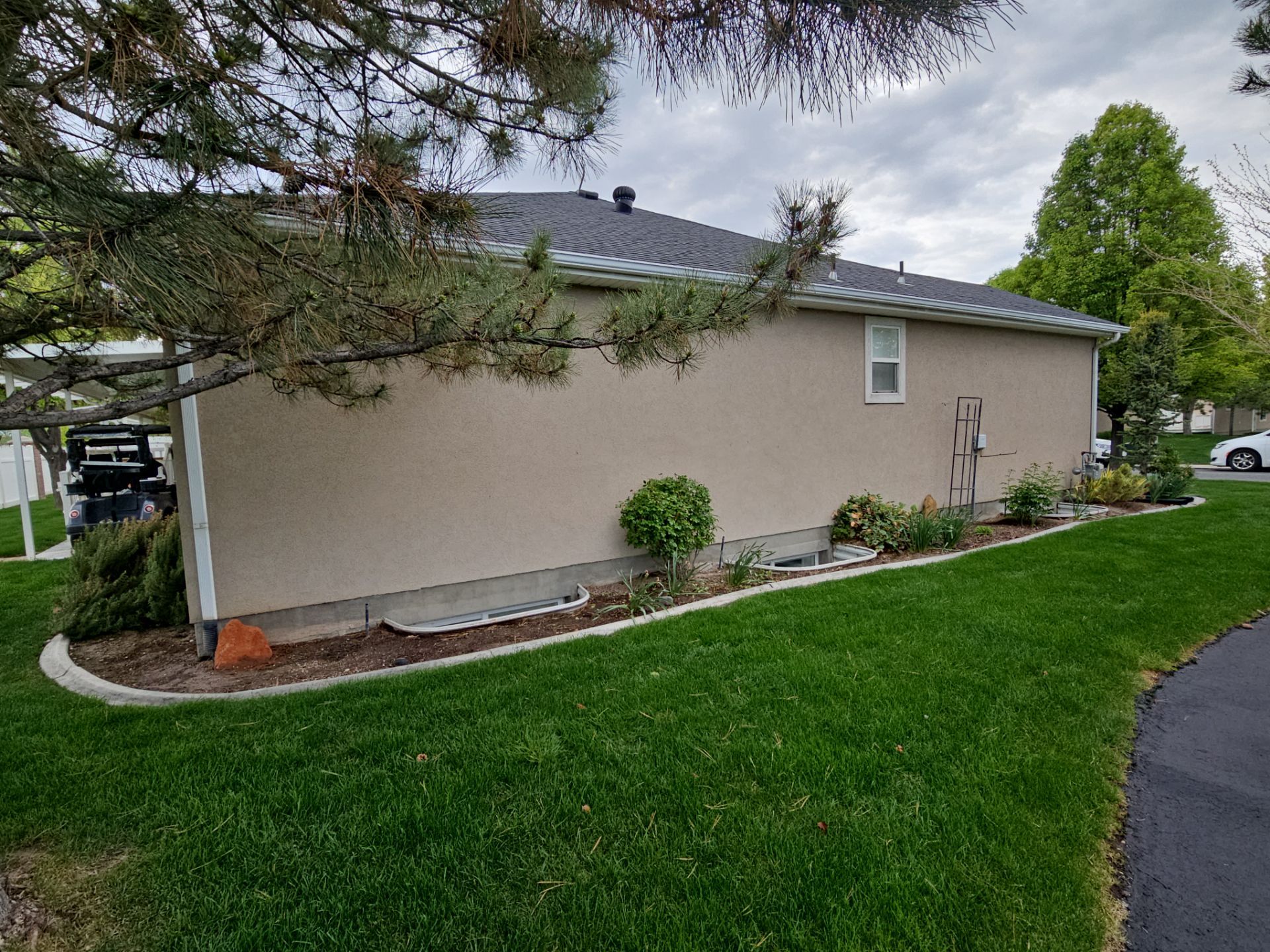 Project in Riverton by Emerald Gotcha Gutters 