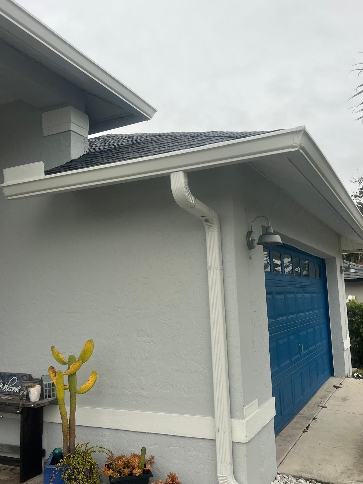 Seamless Gutter Installation Before Rainy Season in Cape Coral FL by Gutter Professors