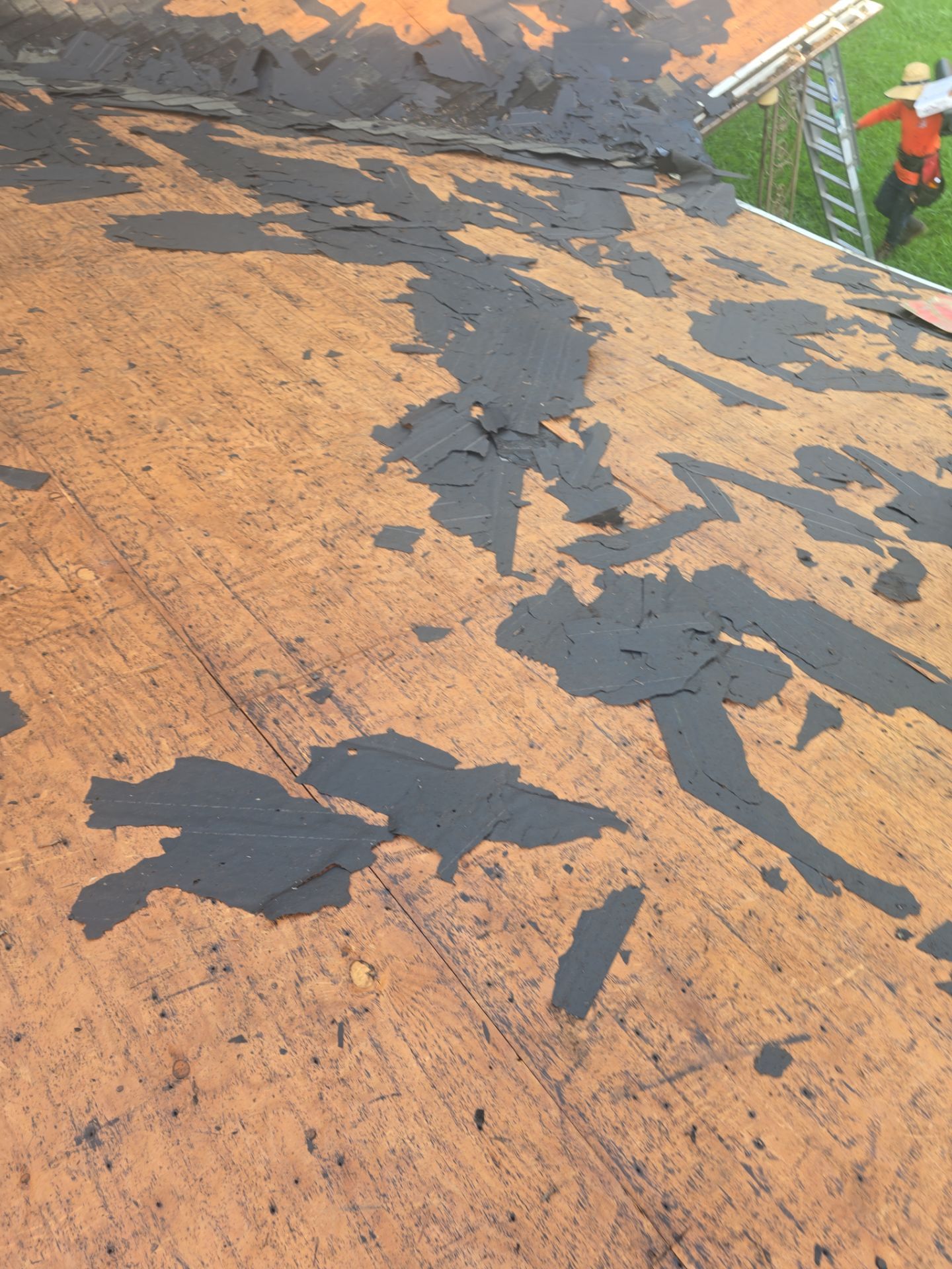 Roof Replacement Houston by Roof Repair Company