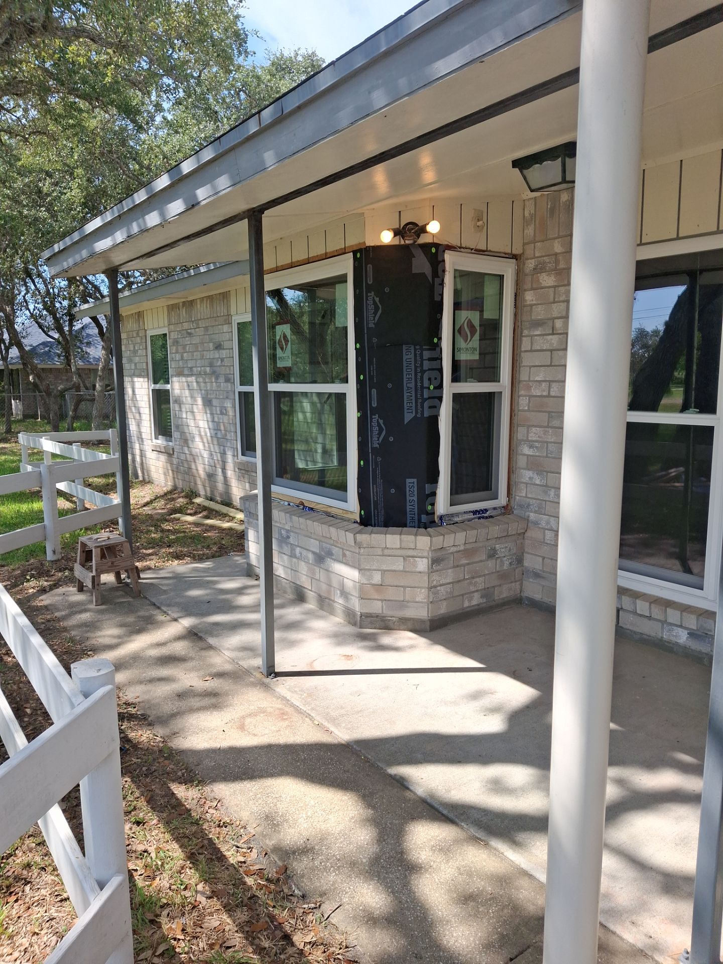 Bay Bay Old Windows by Bayfront Roofing and Construction