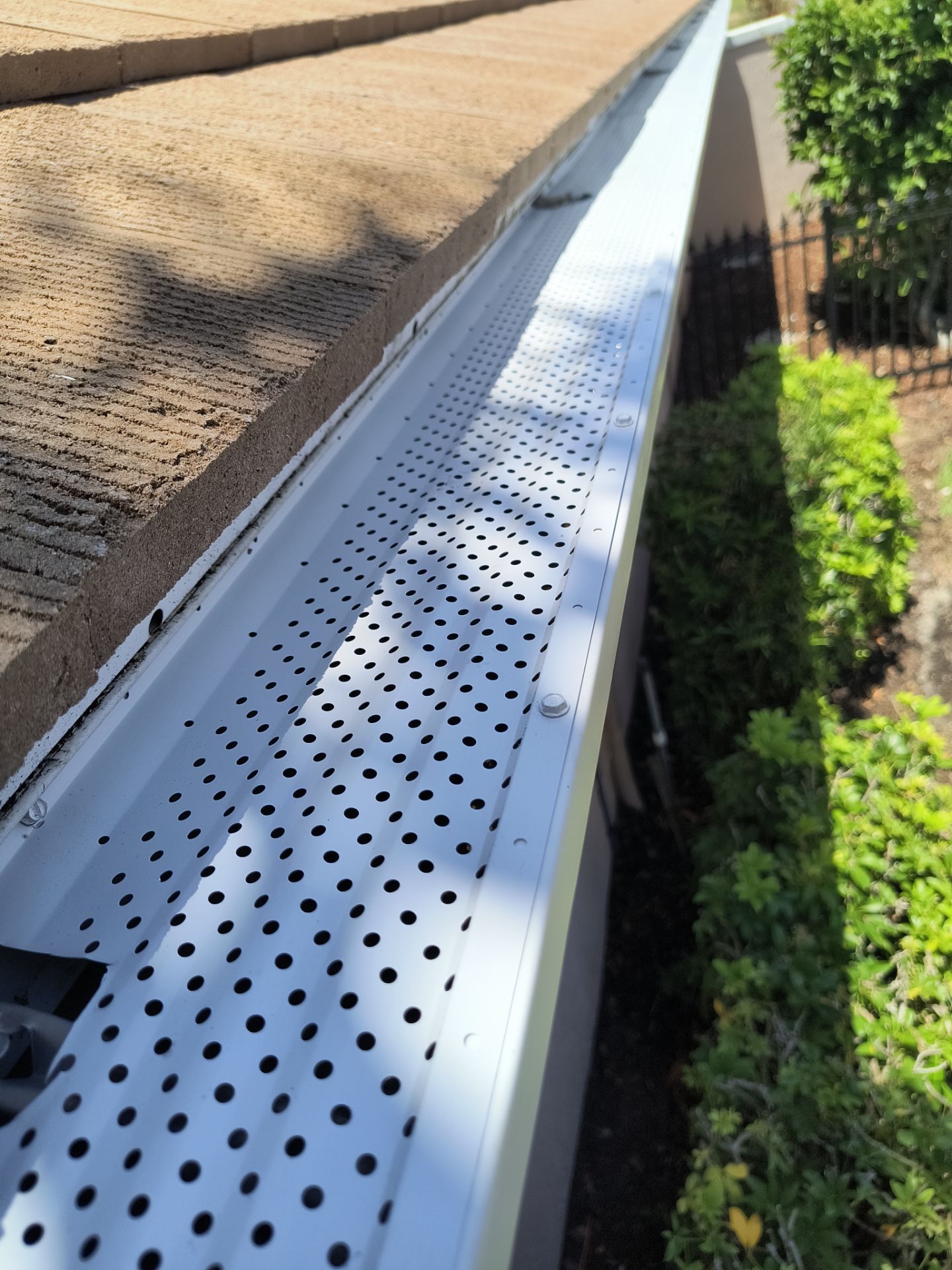 Gutter Guard Entire Home in Alva FL by Gutter Professors