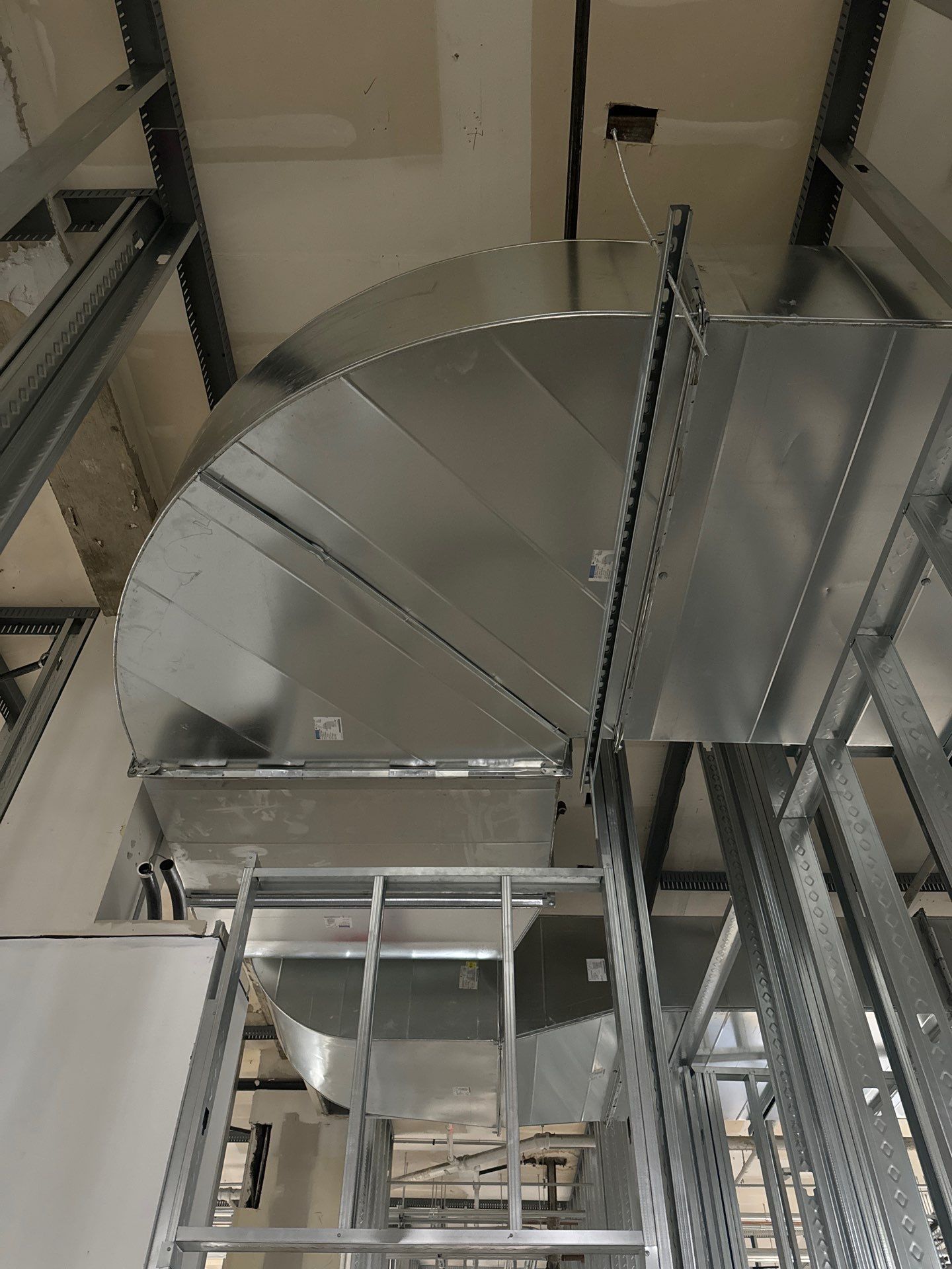 Commercial Duct Intallation by MMDS