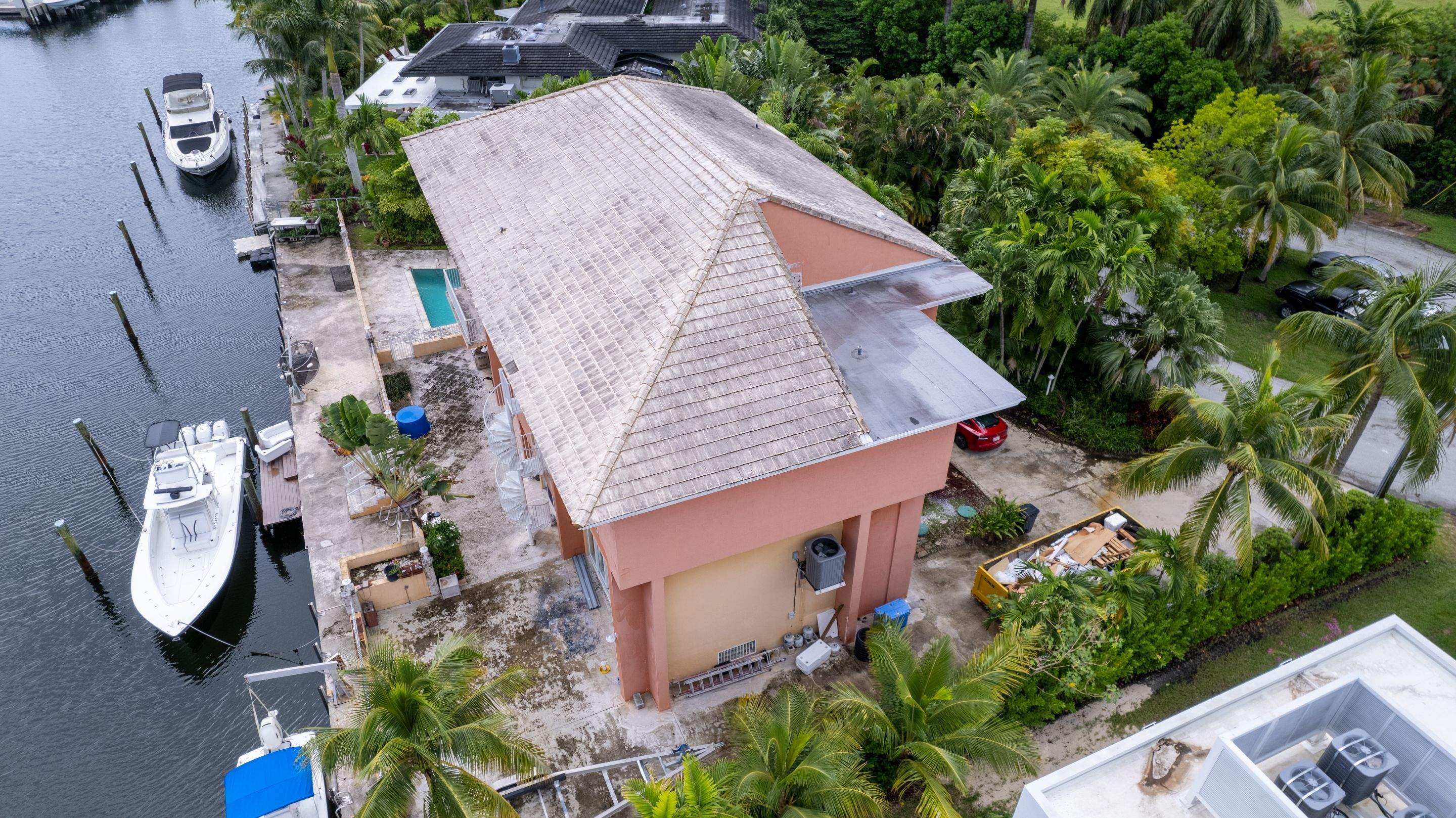 Metal Roof - Aluminum - Slate Gray by Istueta Roofing