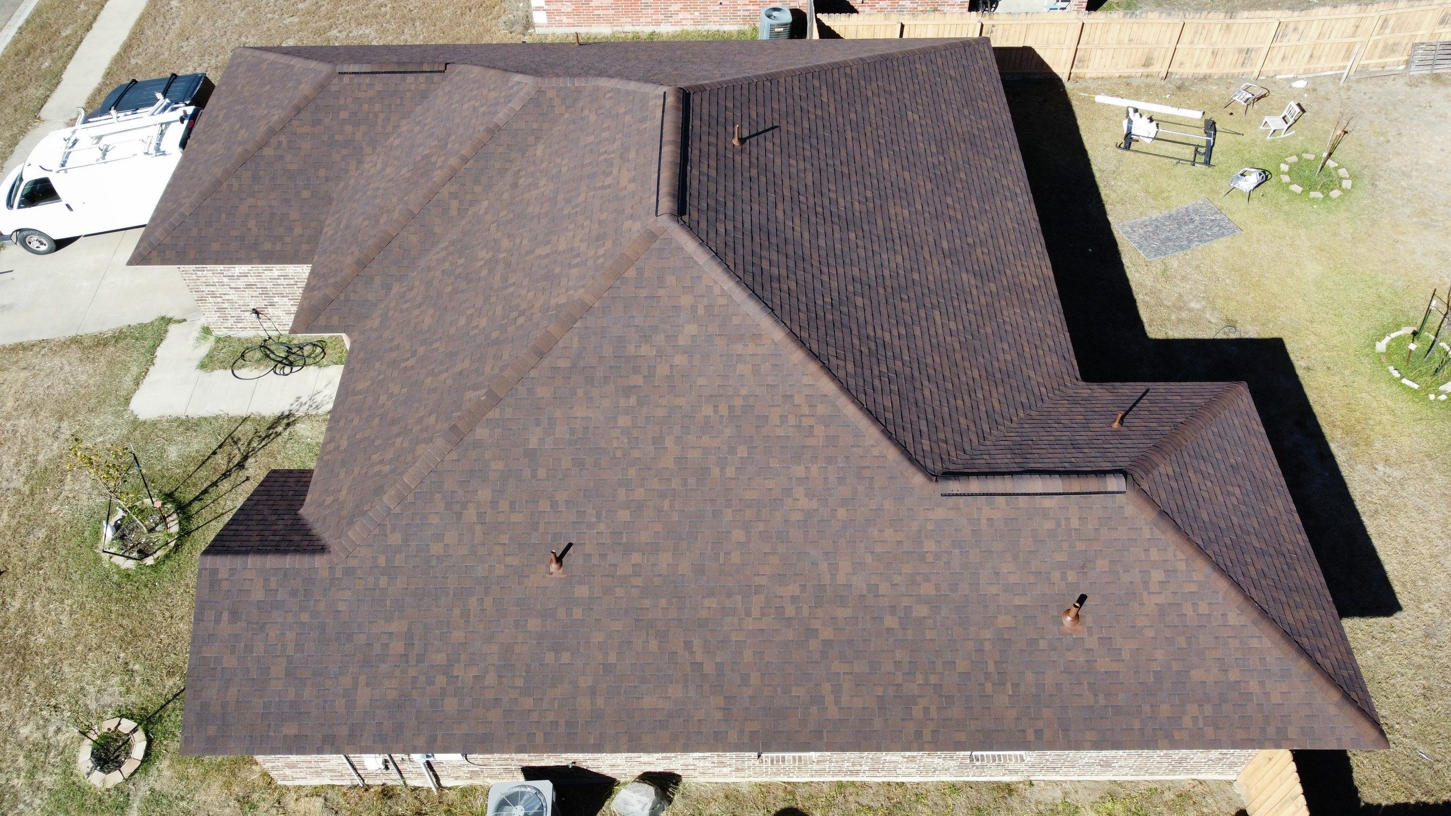 Residential Roofing Installation using Owens Corning Oakridge by Kstylez Roofing & Construction