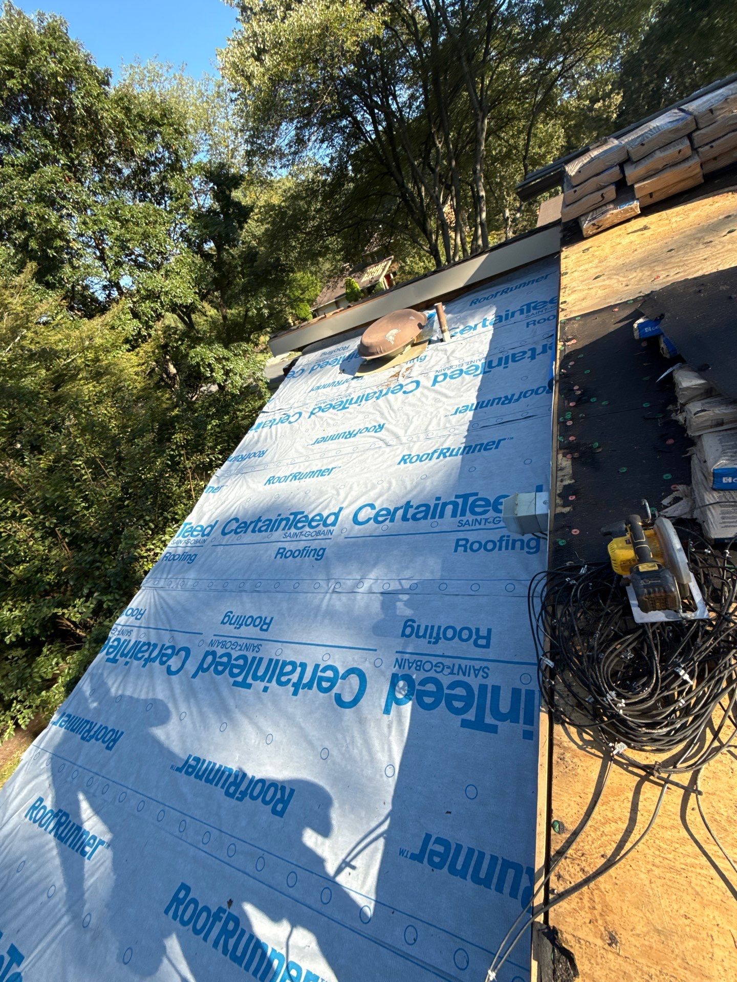 Vienna : Residential Roof Replacement with CertainTeed Landmark Pro in Max Def Georgetown Gray  by RM Banning, Inc.