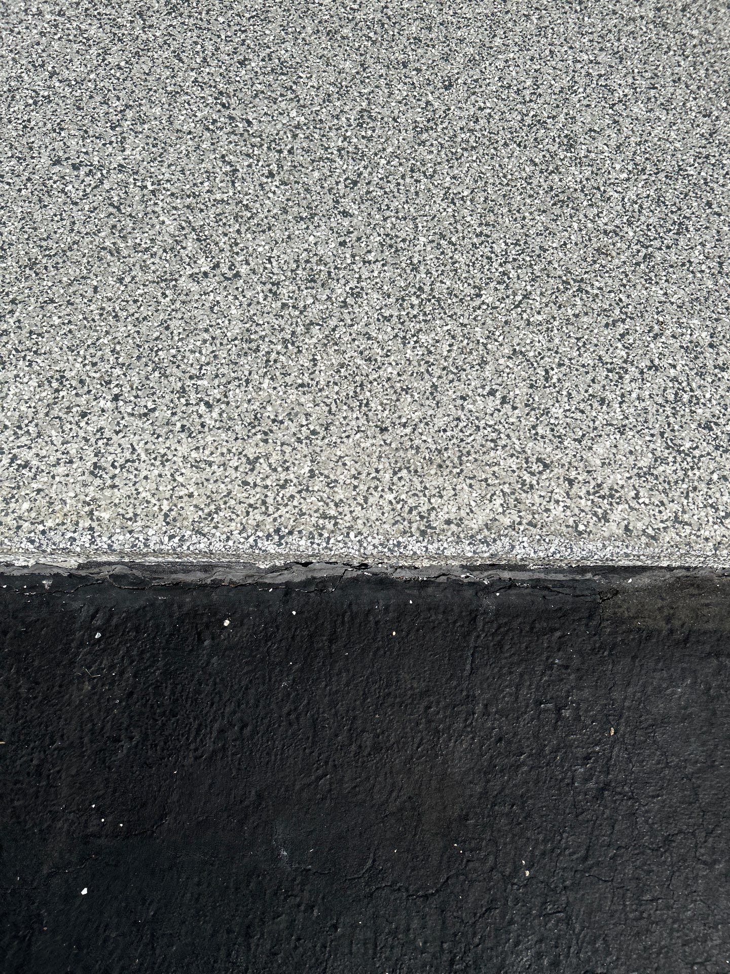Garage in Nashua, NH 03063 by Symphony Concrete Coatings