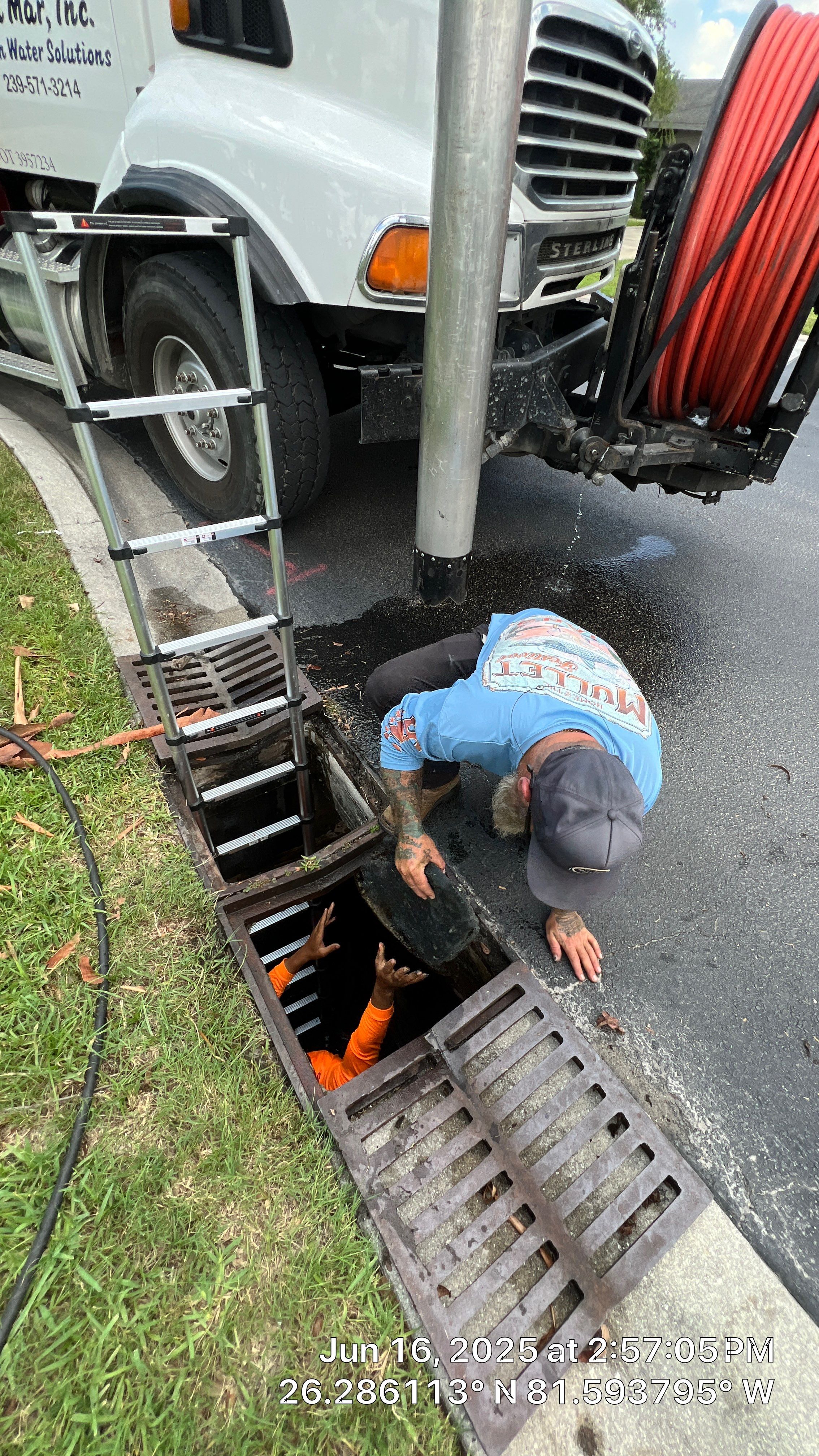 Naples Association Stormwater System Cleaning by APS Power & Water