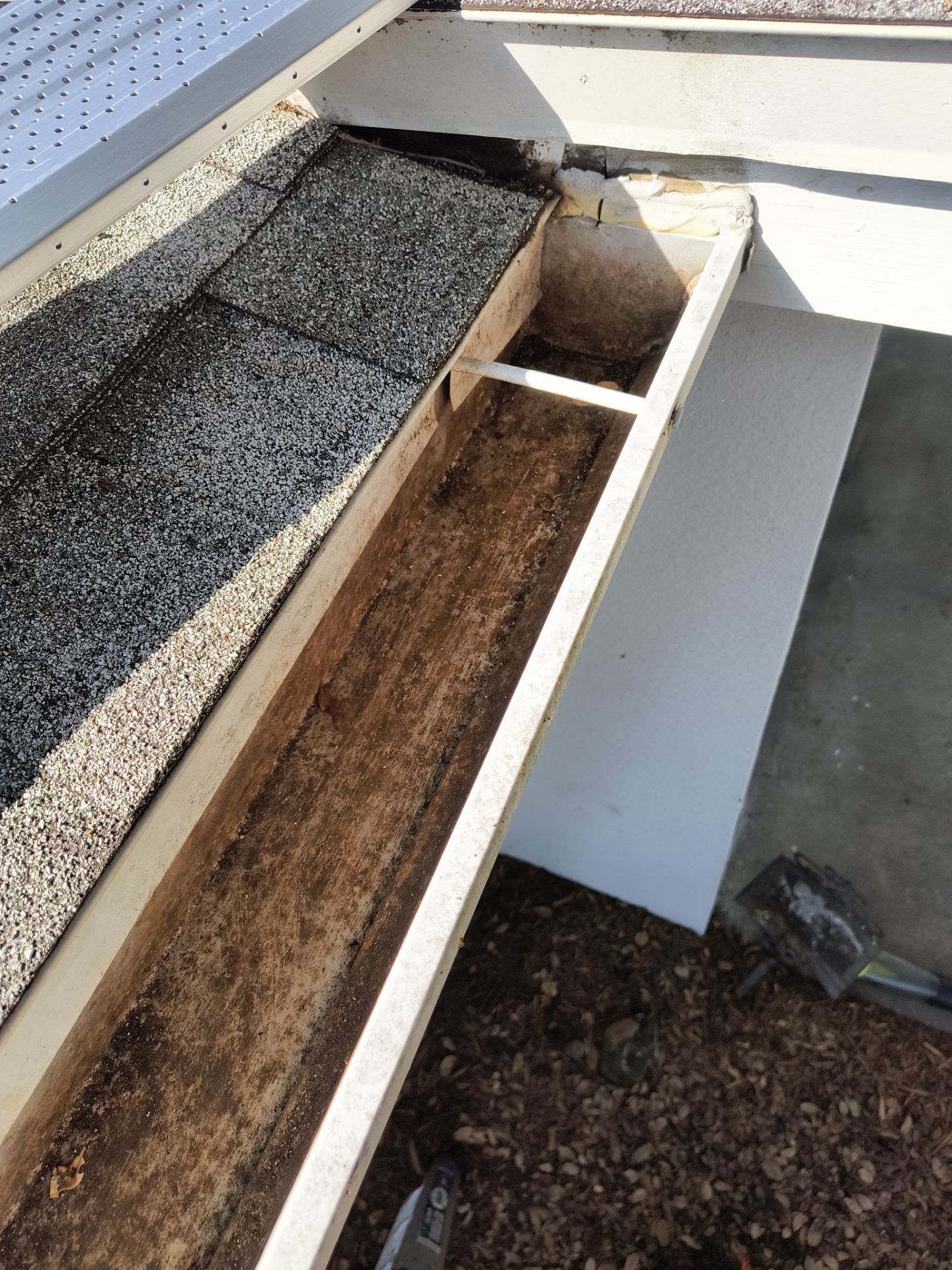 Custom Gutter Guards Installation in Sarasota FL by Gutter Professors