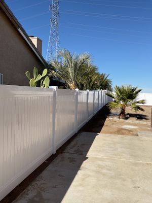 Fence Installation using Vinyl