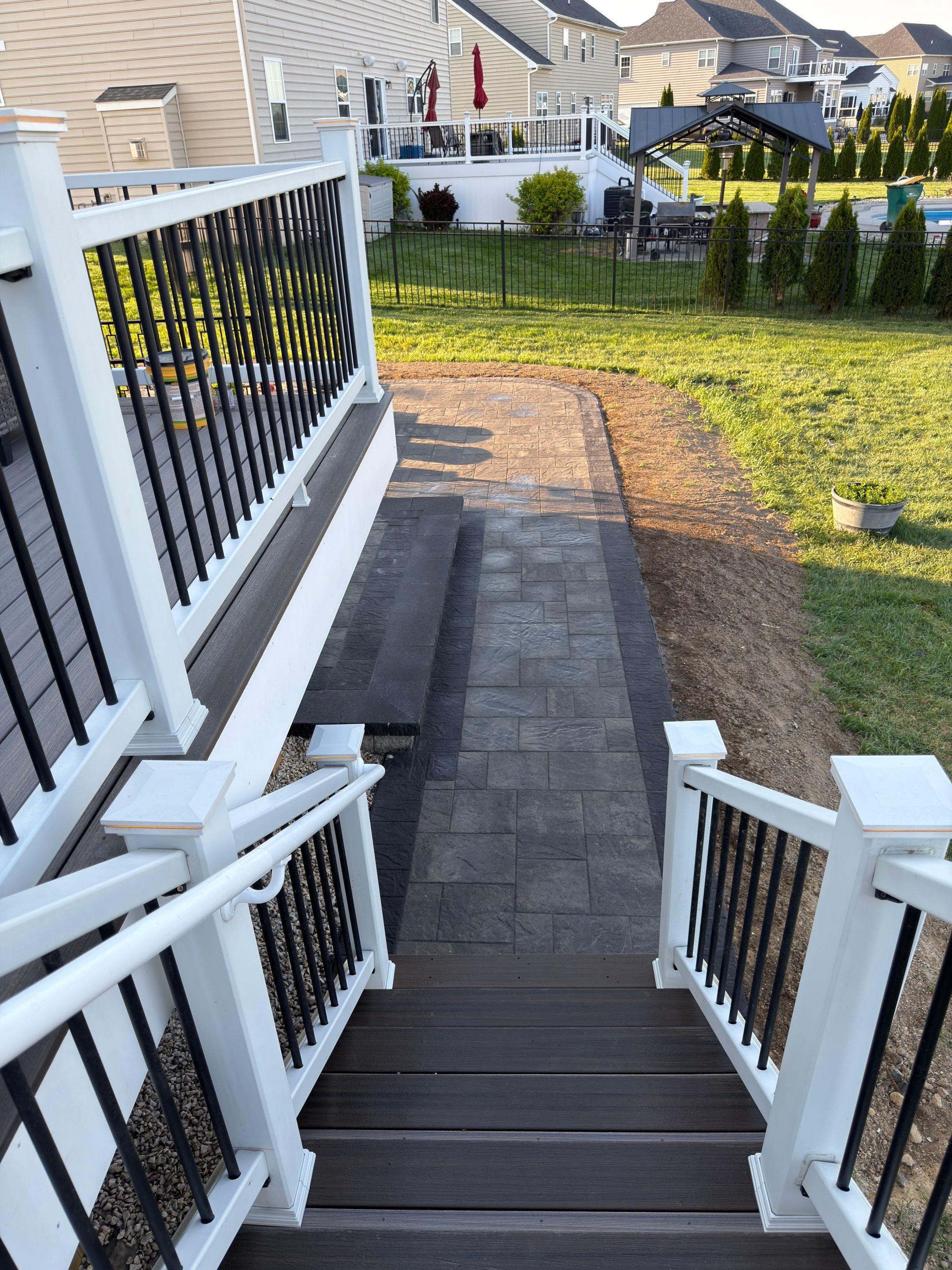 Hardscape Project by Studio G Indoor Spaces & Outdoor Living