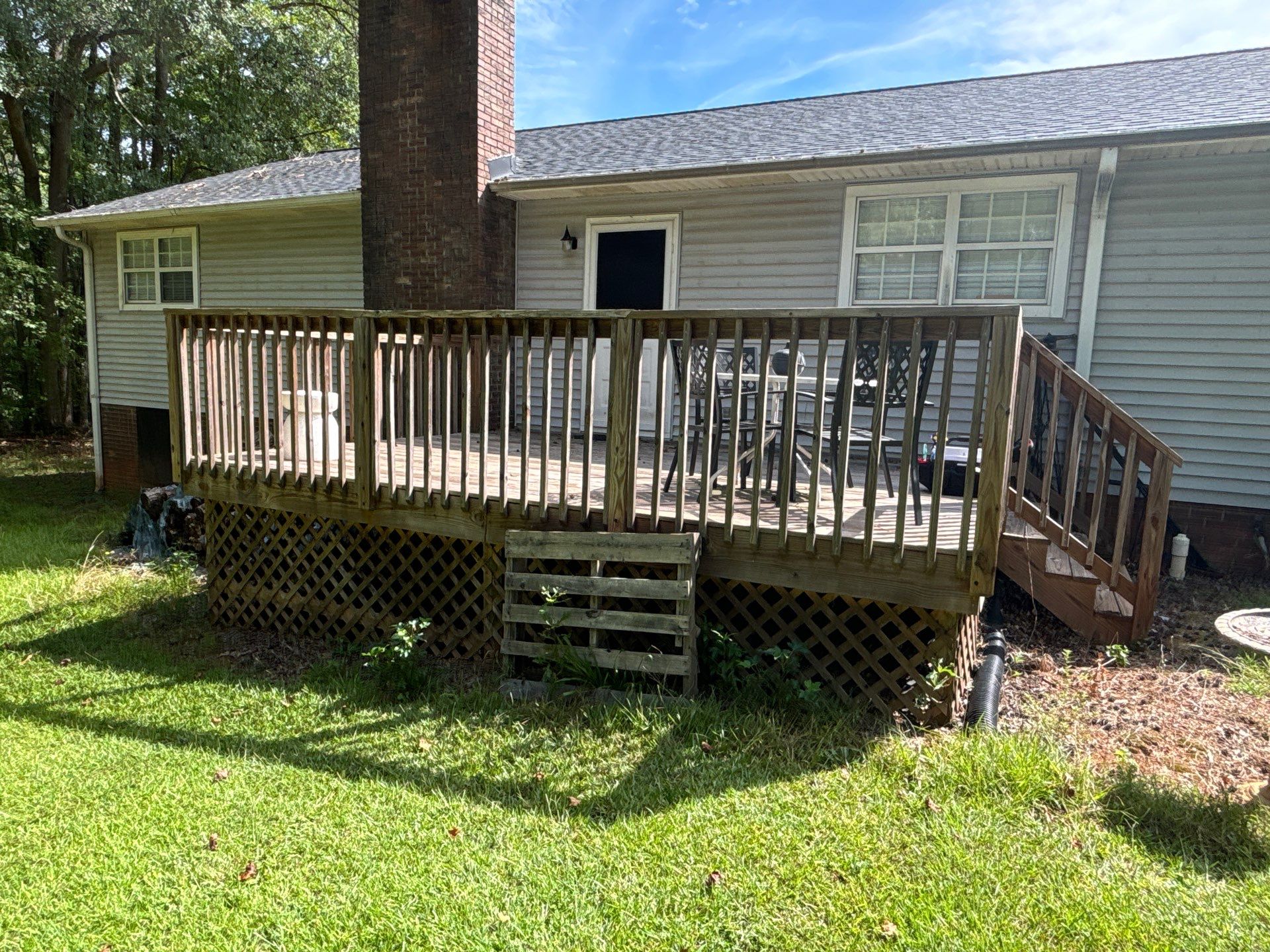 Weathered Deck using Wood Sealant by DuraSeal
