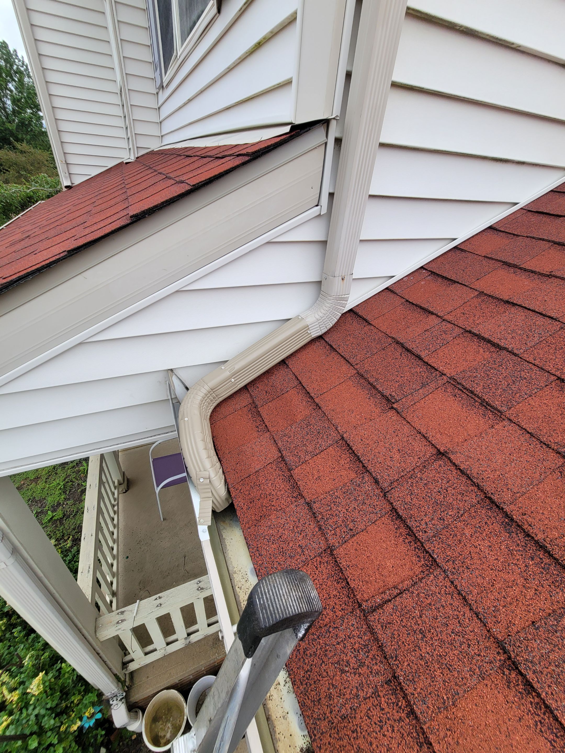 Jamie Murrey & Bill Brown by Silver Leaf Contracting 