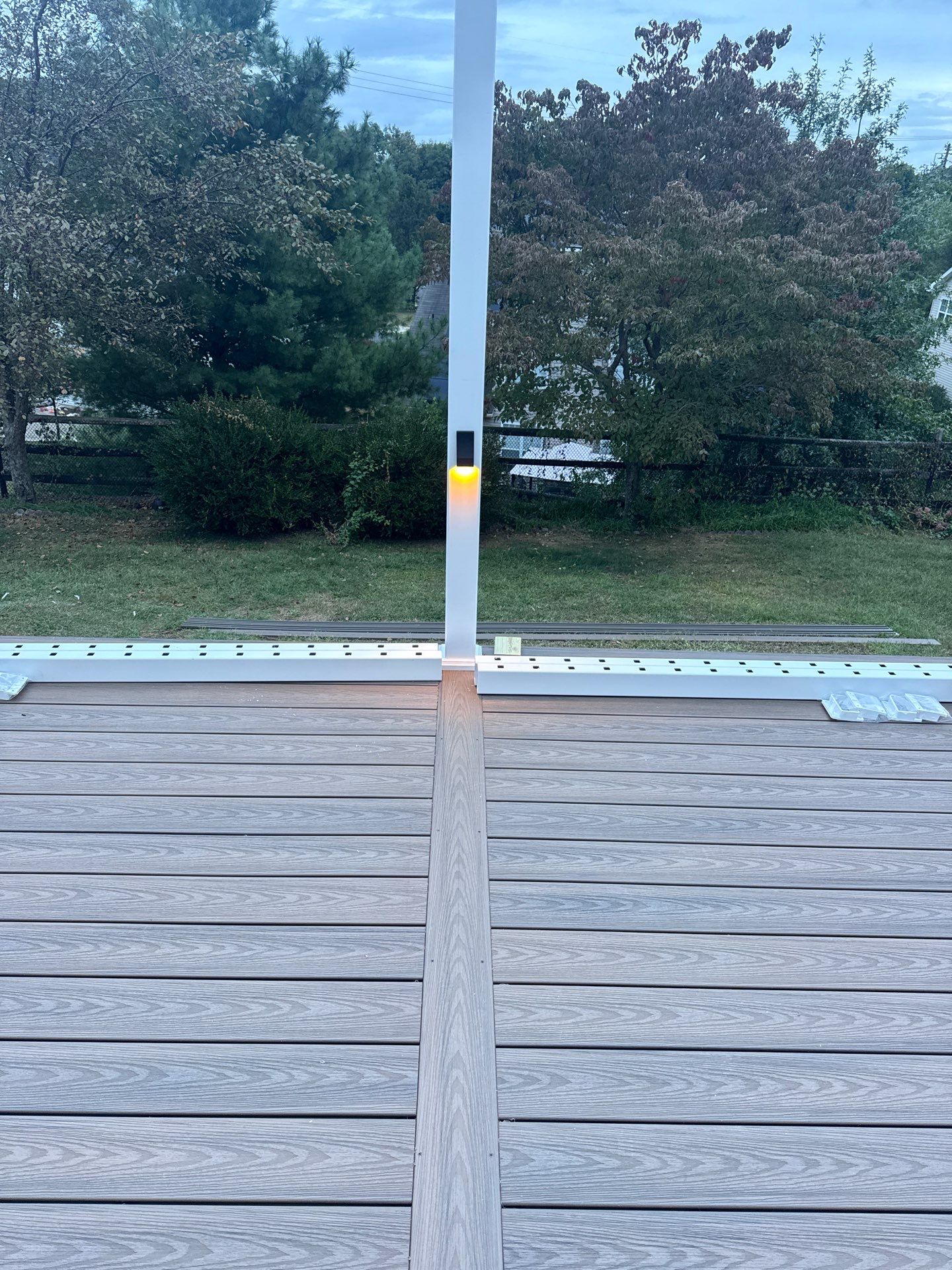 New Deck using Deckorators Venture - Color Sandbar by deck guardian