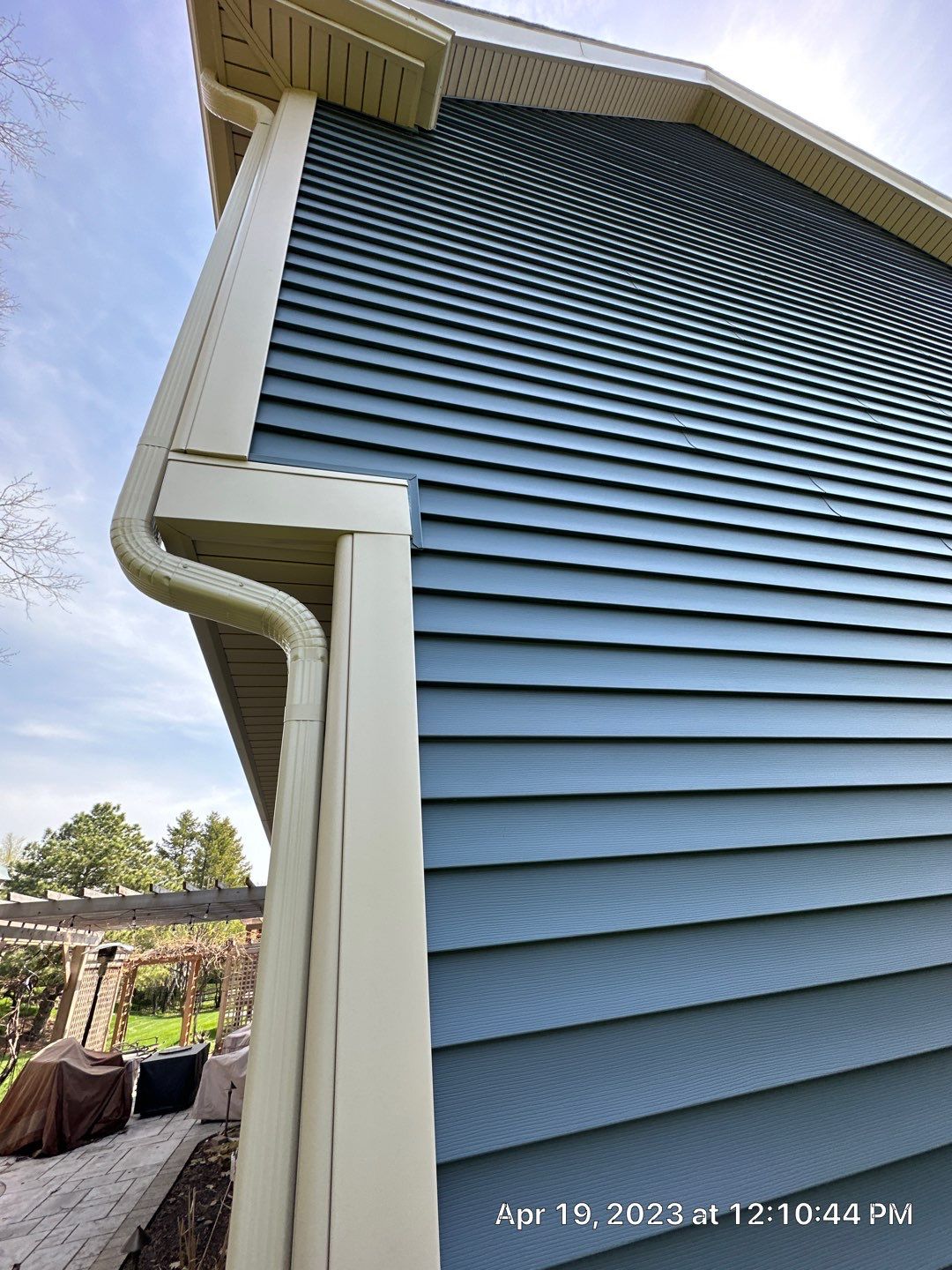 Siding Installation using Alside Charter Oak by Pro Home Services Inc