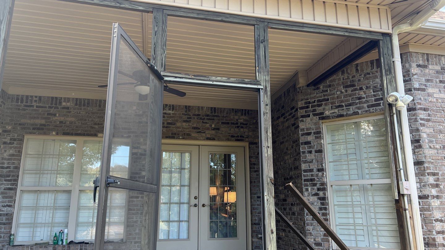 Timber Lake - Deck / Screened Porch by Pillar and Pine