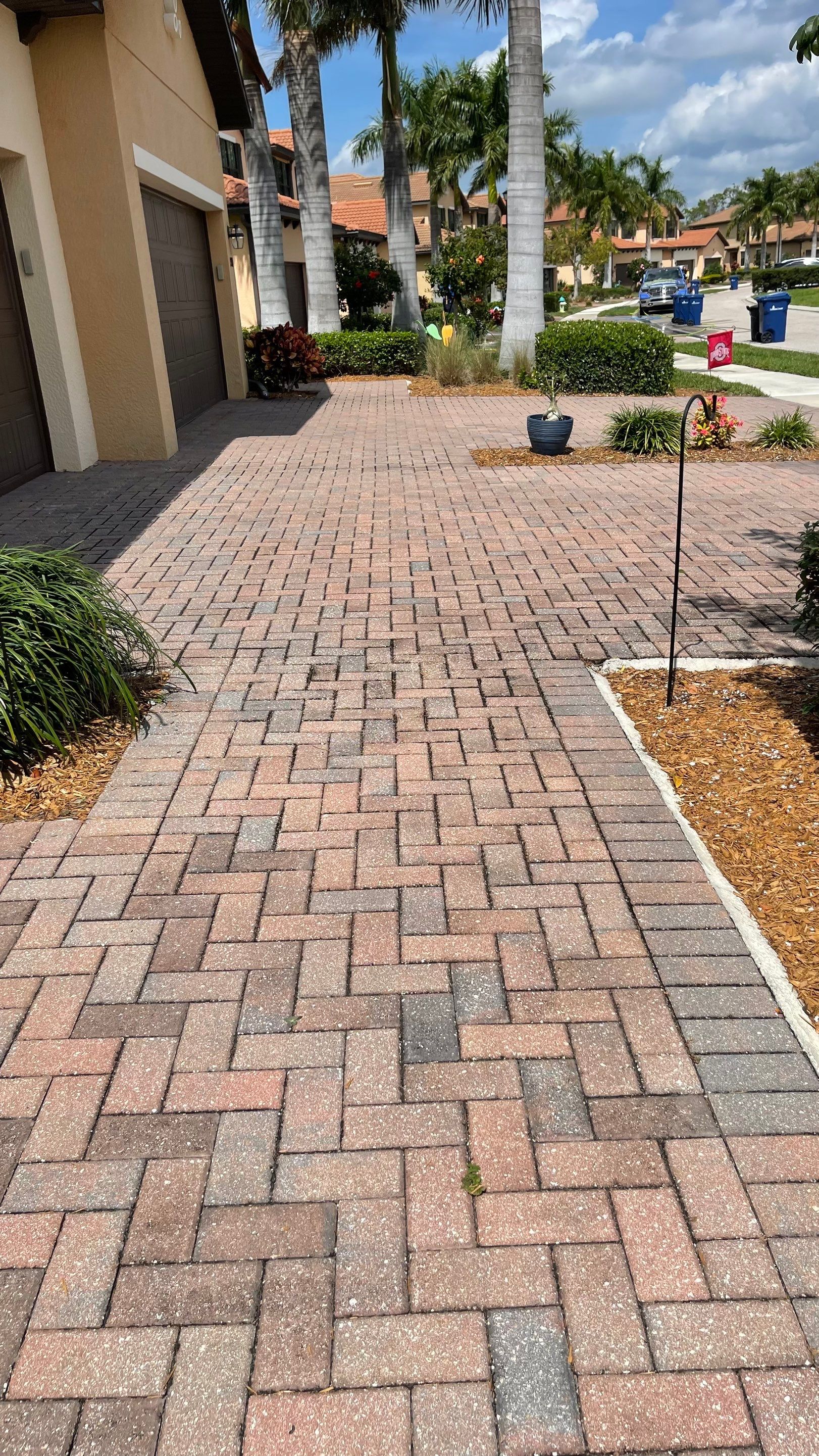 HOA Paver Driveway & Sidewalk Cleaning in Sarasota National, Venice, FL | Sunshine AquaWash by Sunshine AquaWash