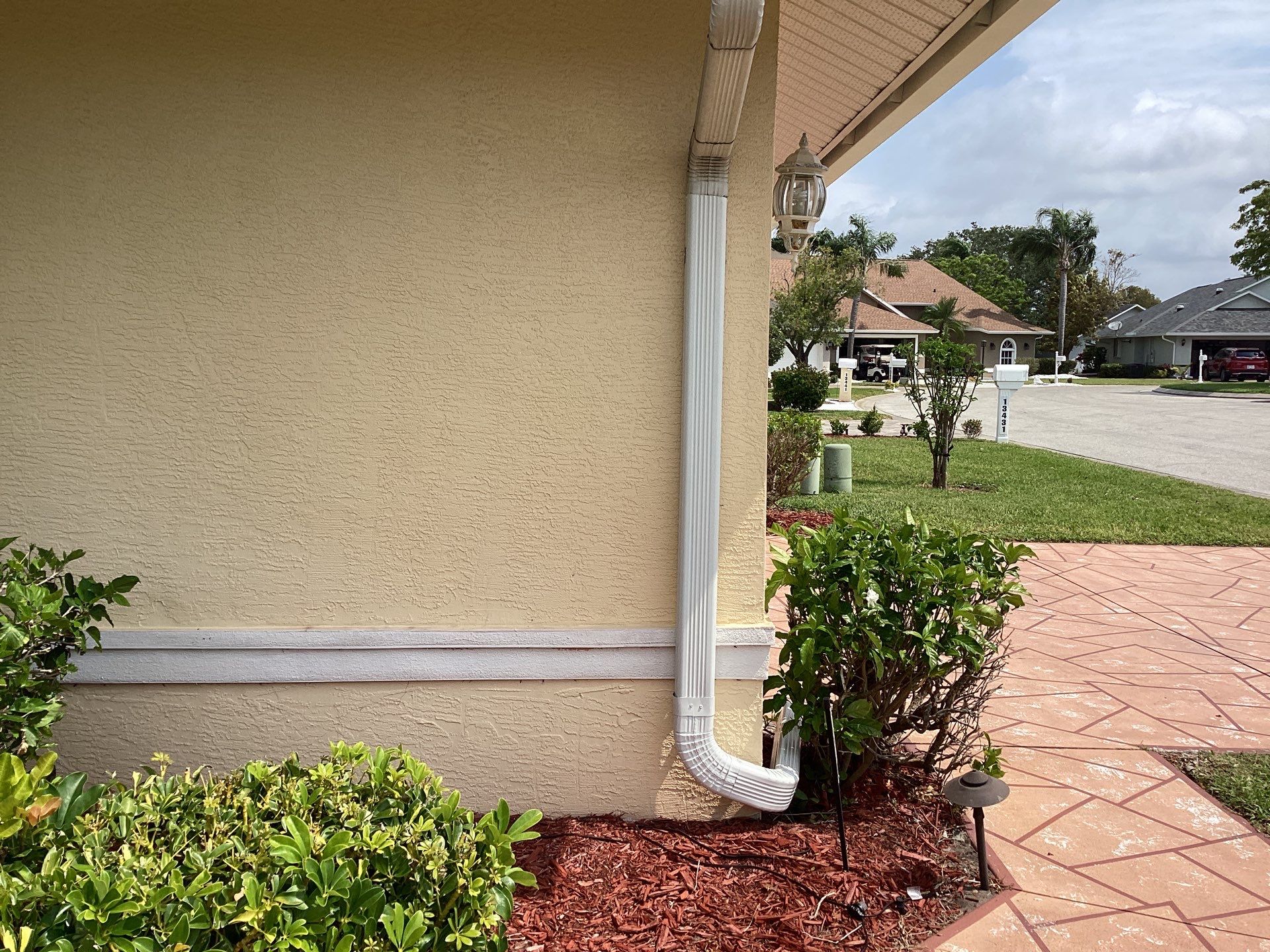 Soffit and Fascia Replacement in Fort Myers FL by Gutter Professor by Gutter Professors