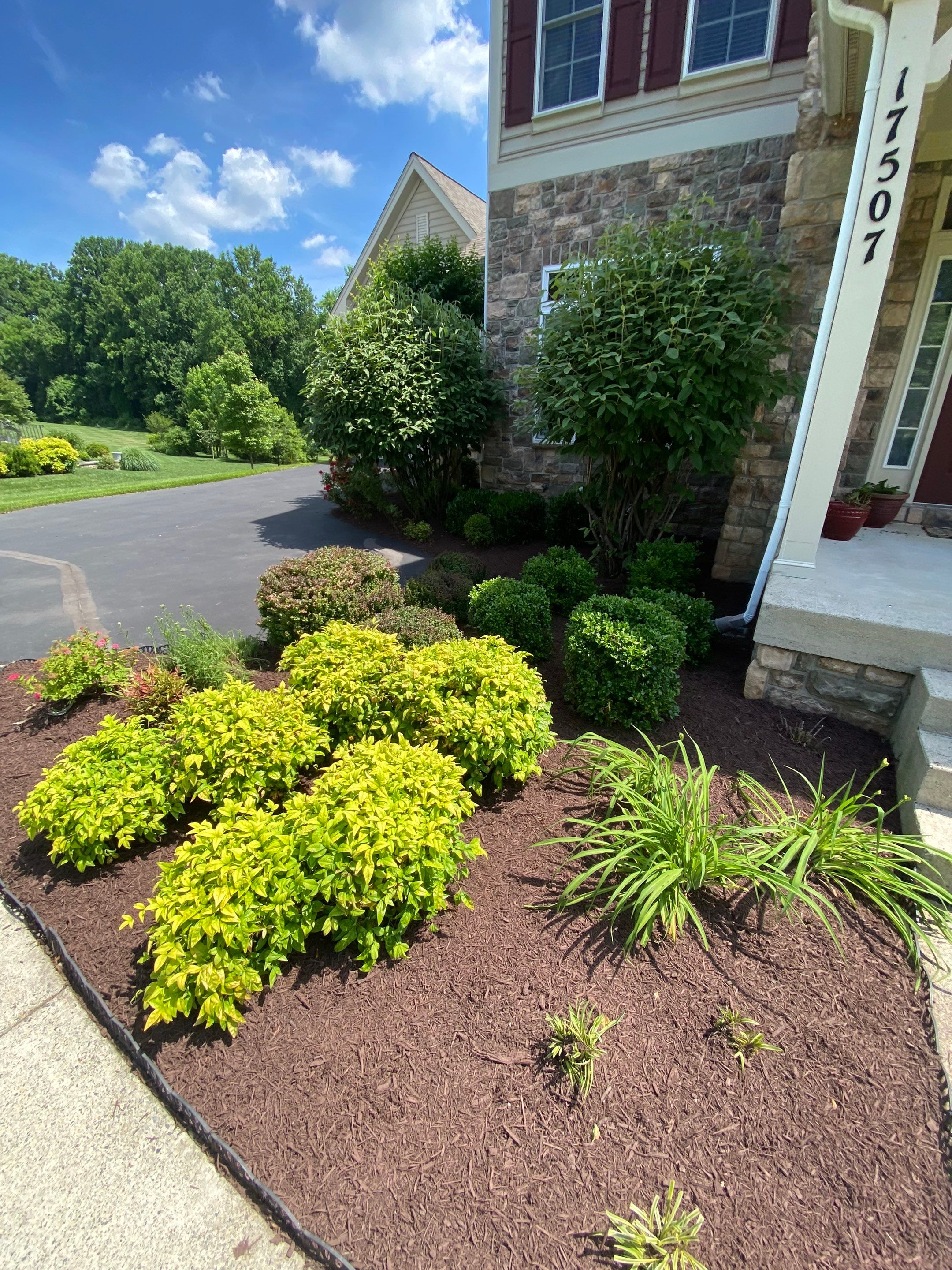 Landscape Cleanup & Mulch  by The Smet Companies, LLC