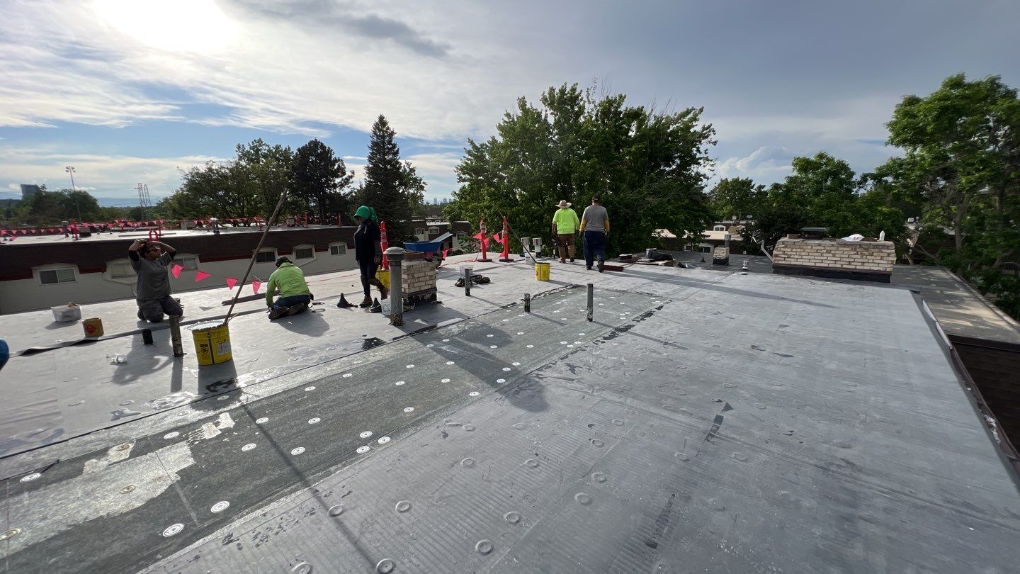 Commercial Roofing Installation using MuleHide EPDM .60 - BLACK by A to Z Roofing