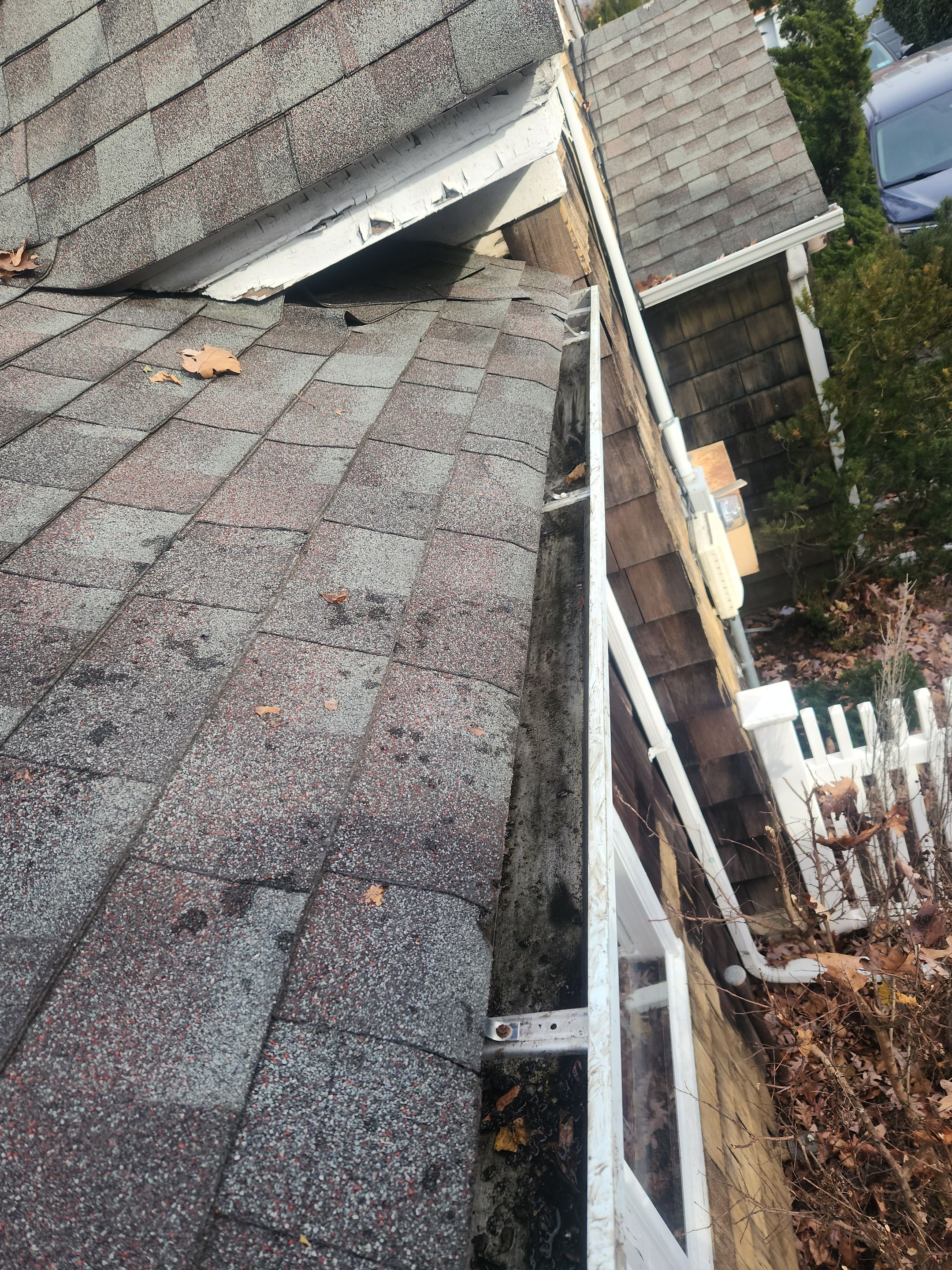 Gutter Cleaning RVC by Above All Gutters 