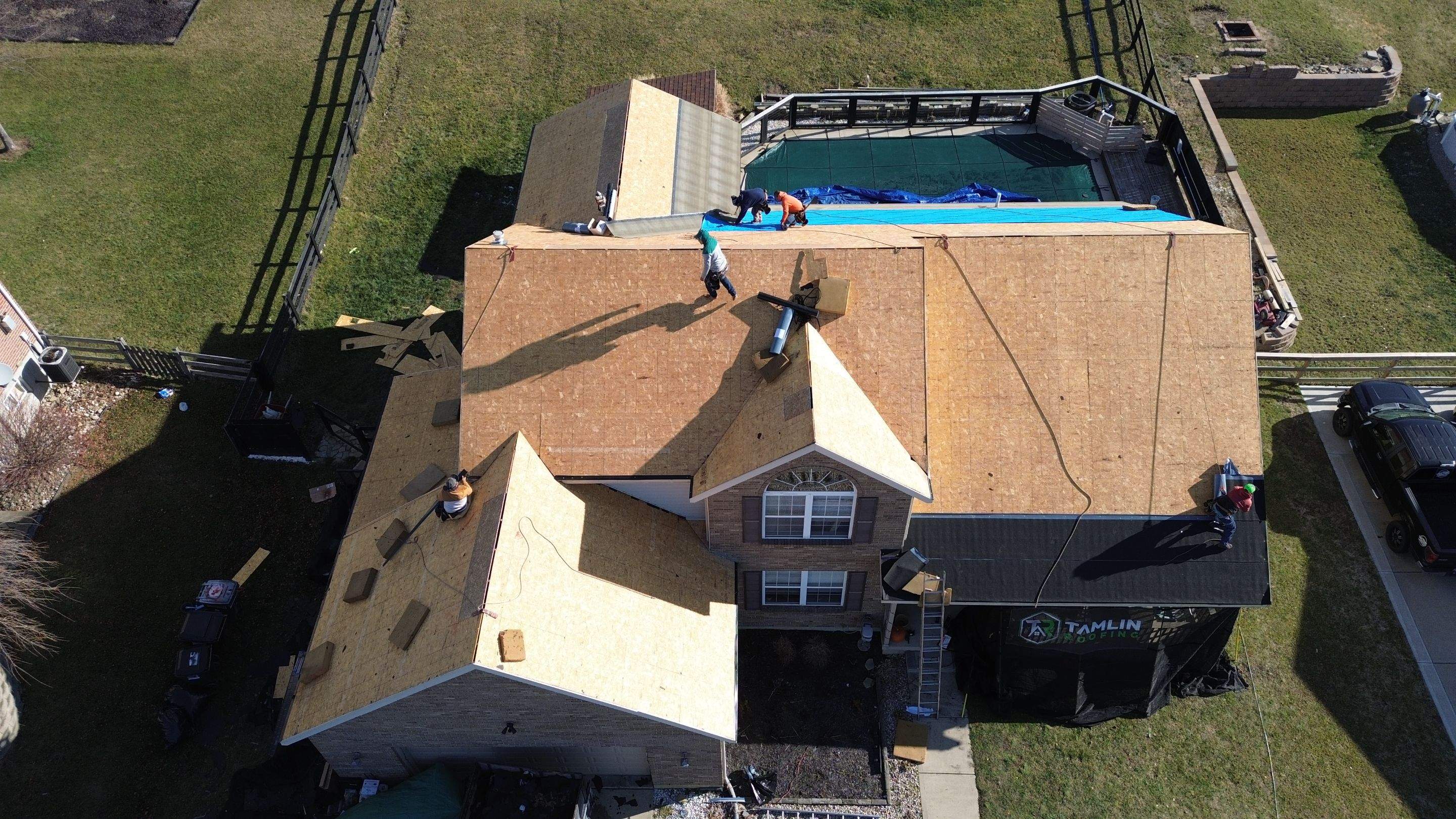 West Hamilton - Pristine Black & Gutters by Tamlin Roofing