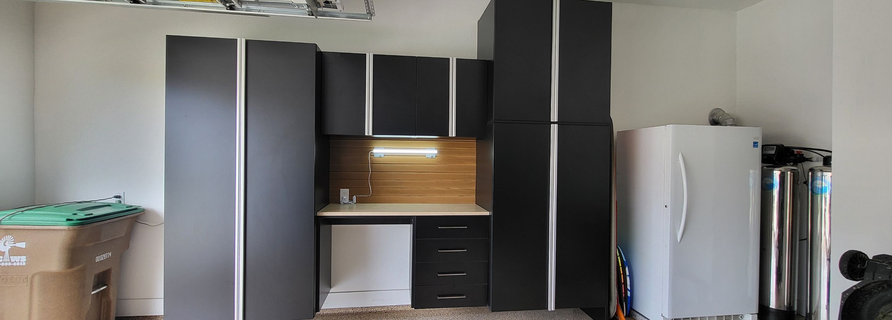 Ventana. Bulverde by TORO Garage Co