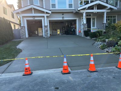 MN Custom Homes | Concrete Driveway 