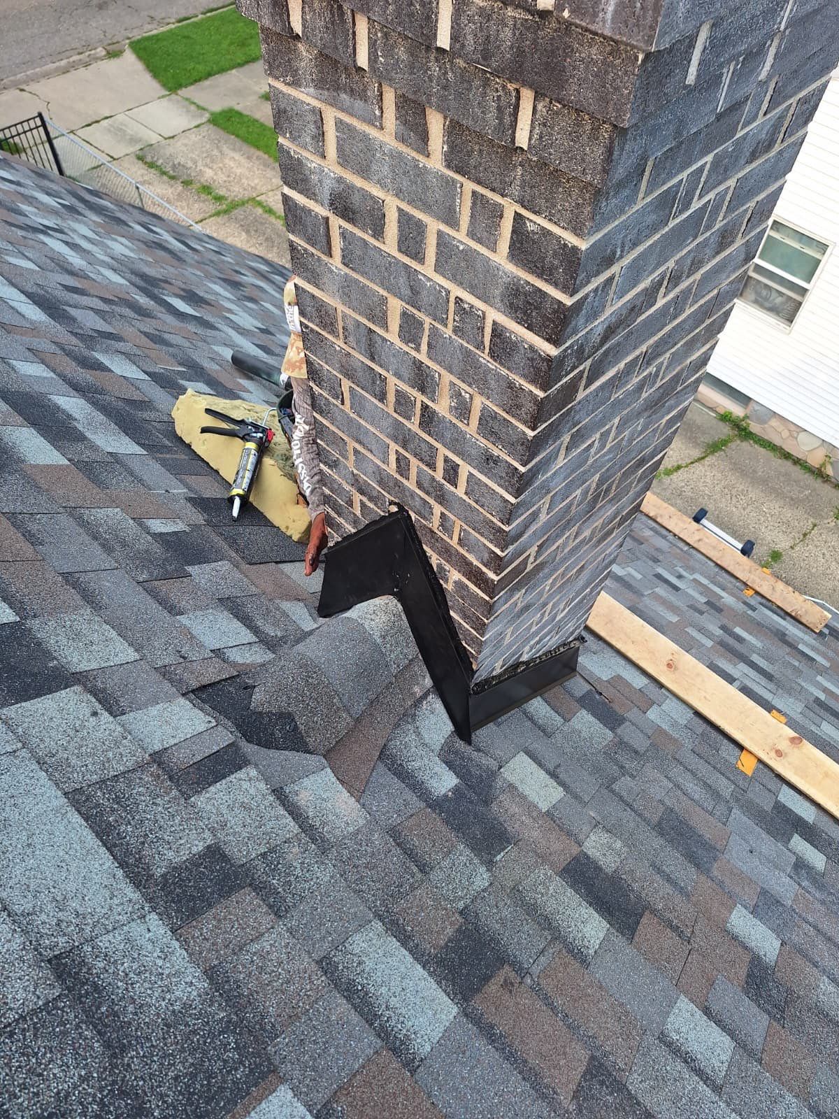 Roof Replacement using Owens Corning Storm Cloud by 180 Contractors