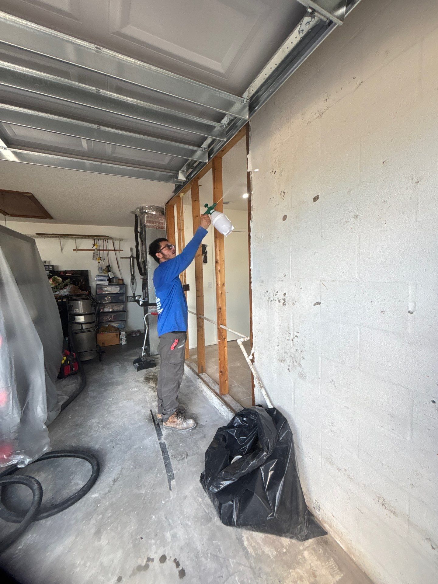Mold Inspection & Removal In Palmetto, FL by Ampm Restoration Services