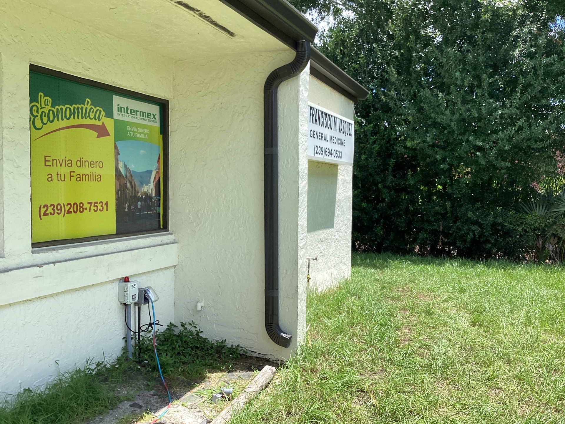 Replace the Fascia and New Downspouts Fort Myers FL by Gutter Professors