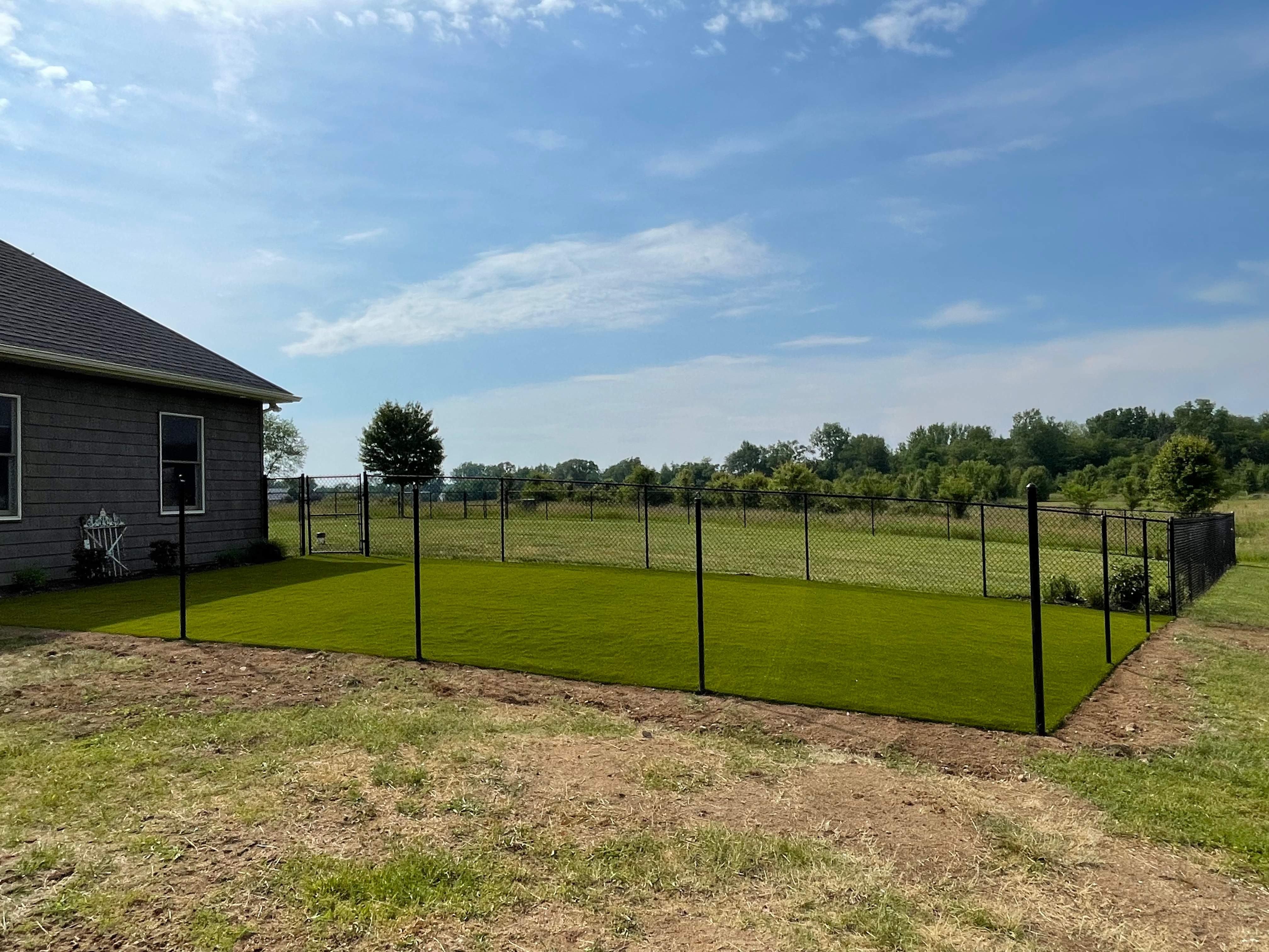K9Grass in Leesburg, Indiana by ForeverLawn NEIN/INDY