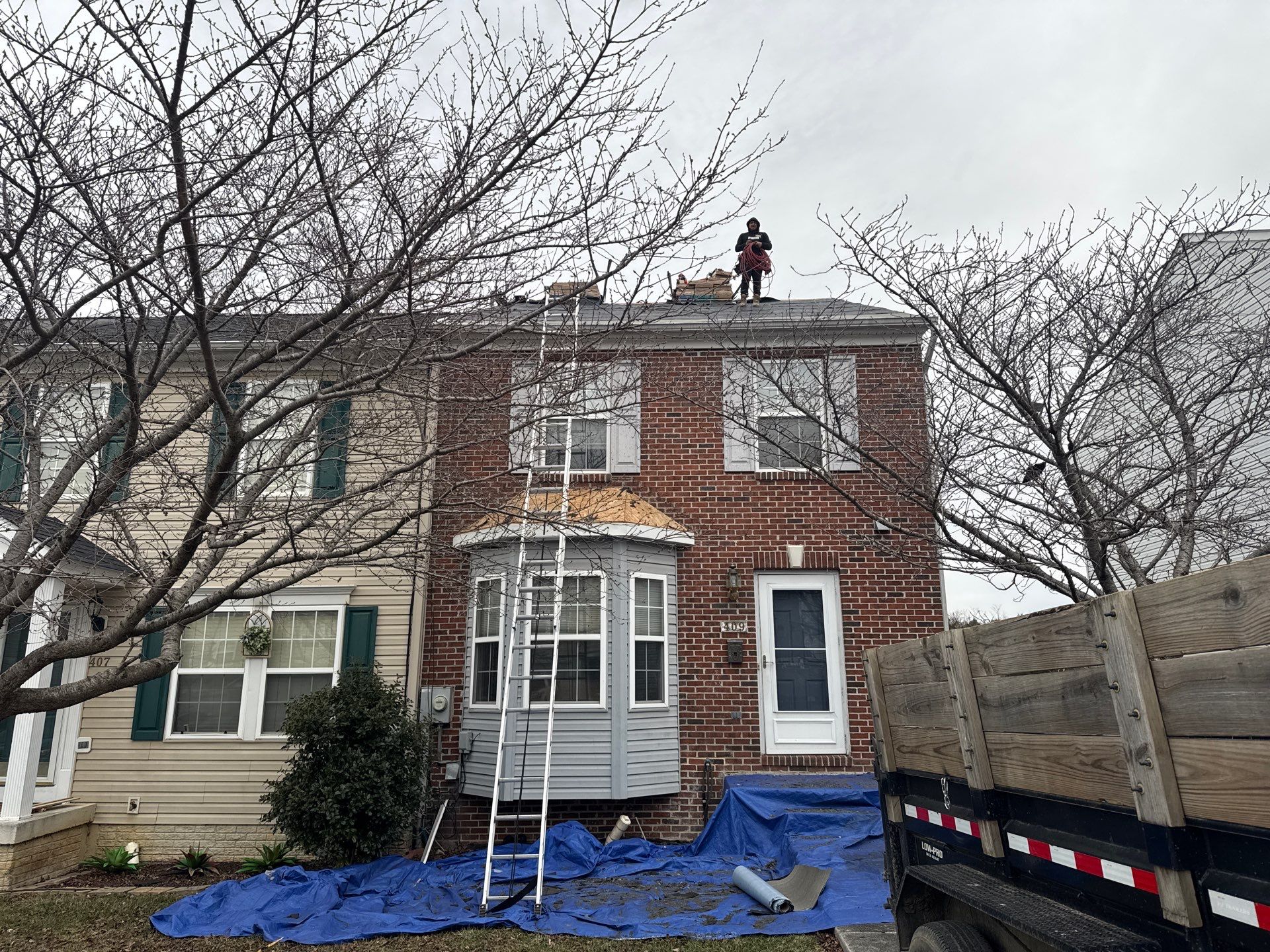 Residential Roofing Installation using certainteed landmark shingles by La Bendicion Contruction Llc