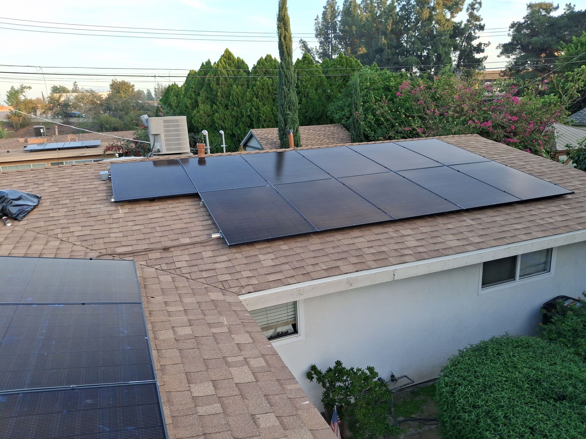 Twenty-Panel Solar Array in Los Angeles by AWS Solar