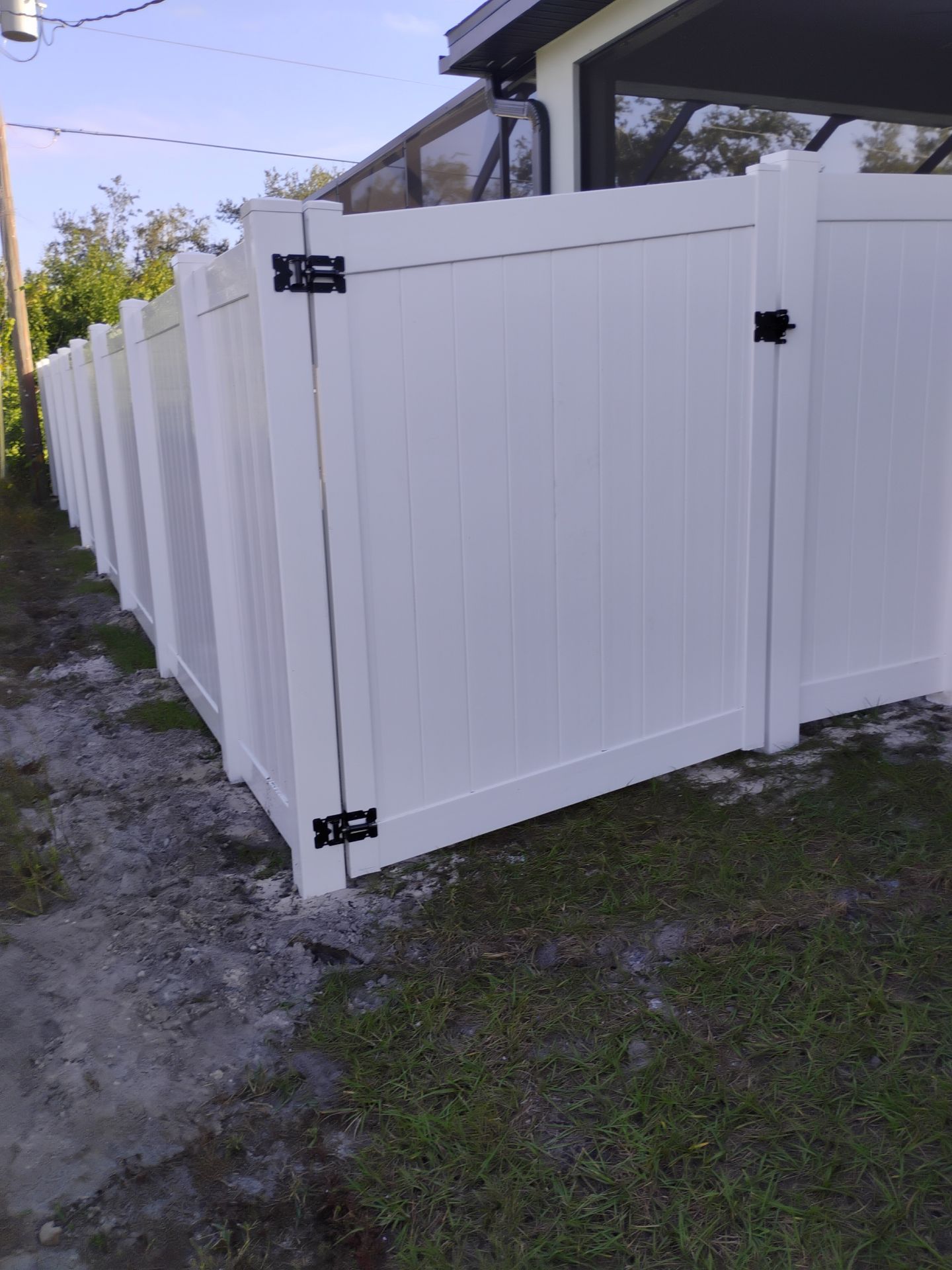 Vinyl Fence Install in Port Charlotte by True Fence LLC