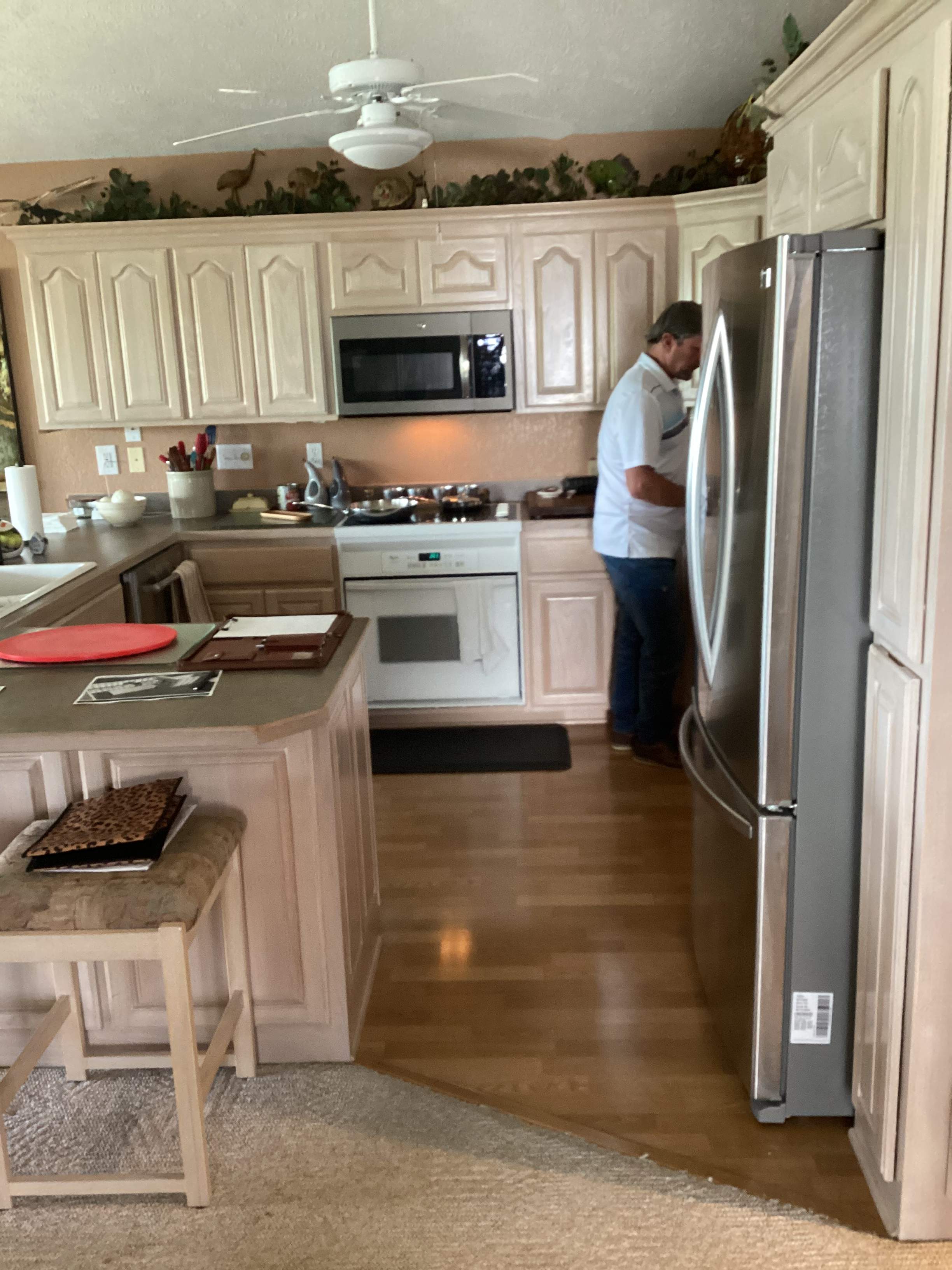 Mike & Mitzi Barnes by Kitchen Works LLC