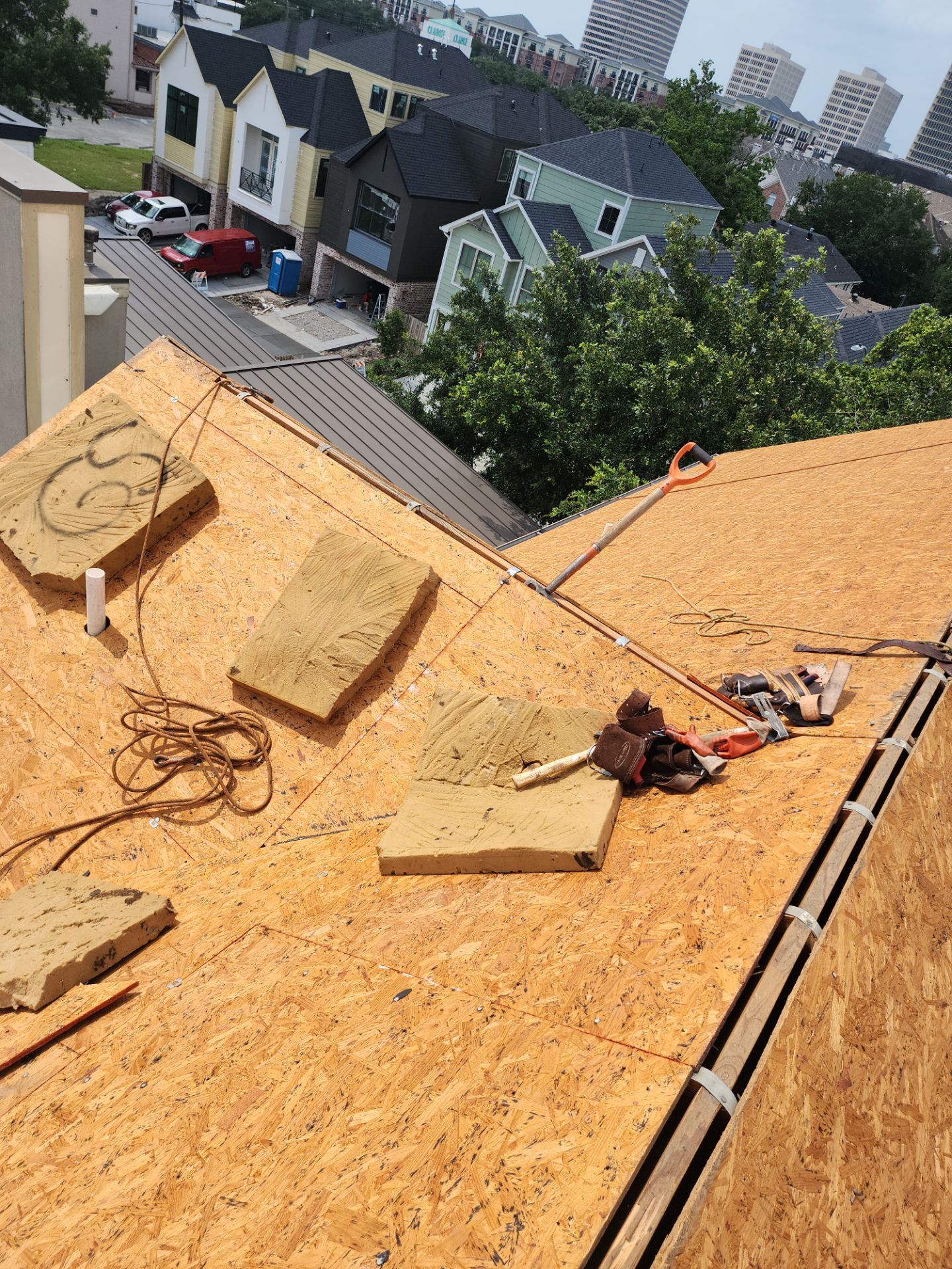 Residential Roofing Installation using Owen's Corning Duration (Lifetime) Shingles by Roof Repair Company