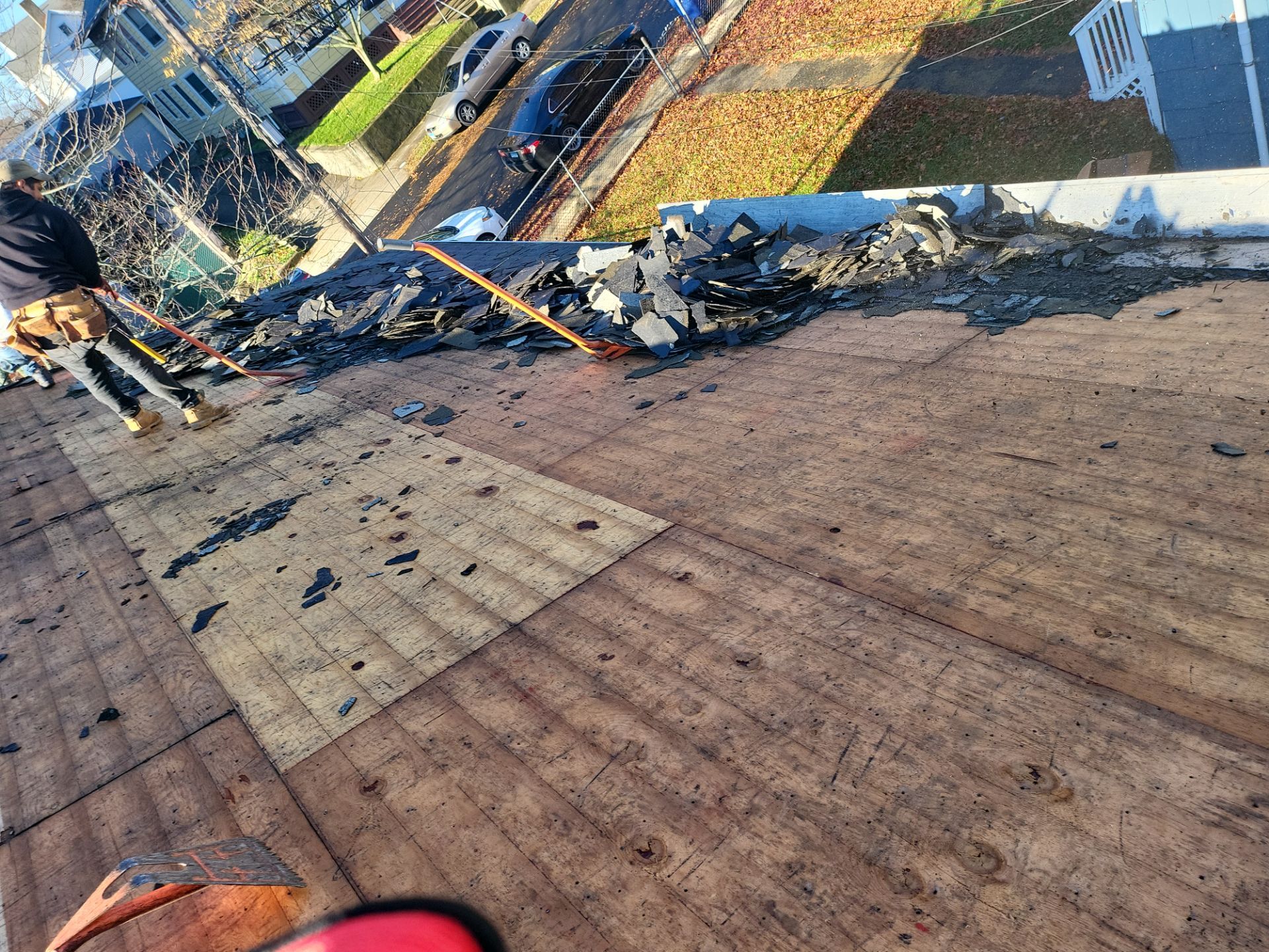 Residential Roofing Installation using Owens Corning TruDefinition Slatestone Gray by A Plus Exterior