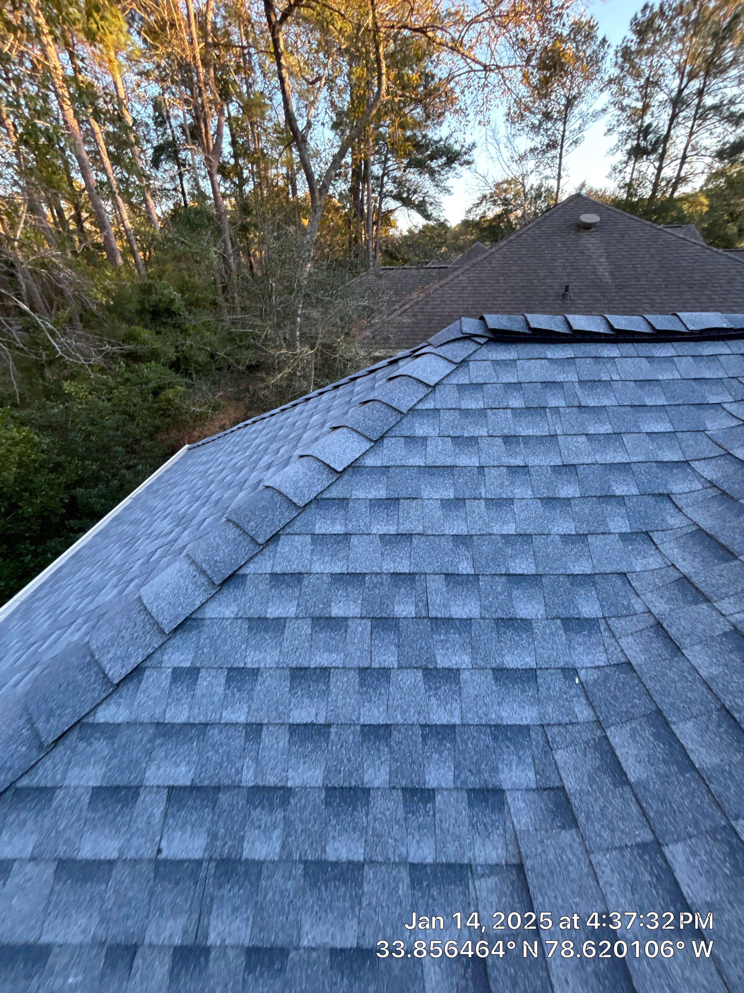 GAF HDZ - Biscayne Blue by Linta Roofing