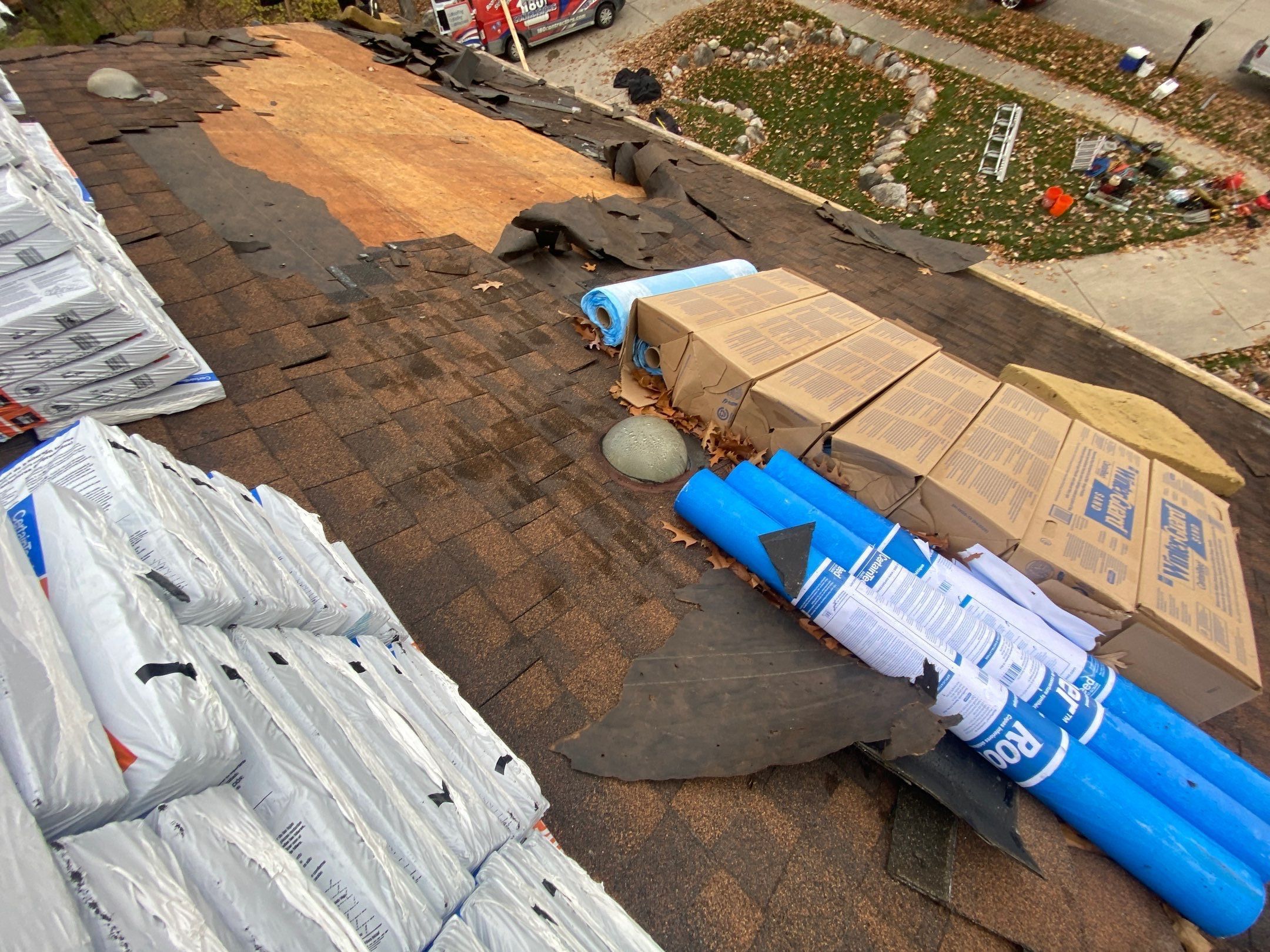 Roof Replacement using CertainTeed Northgate by 180 Contractors