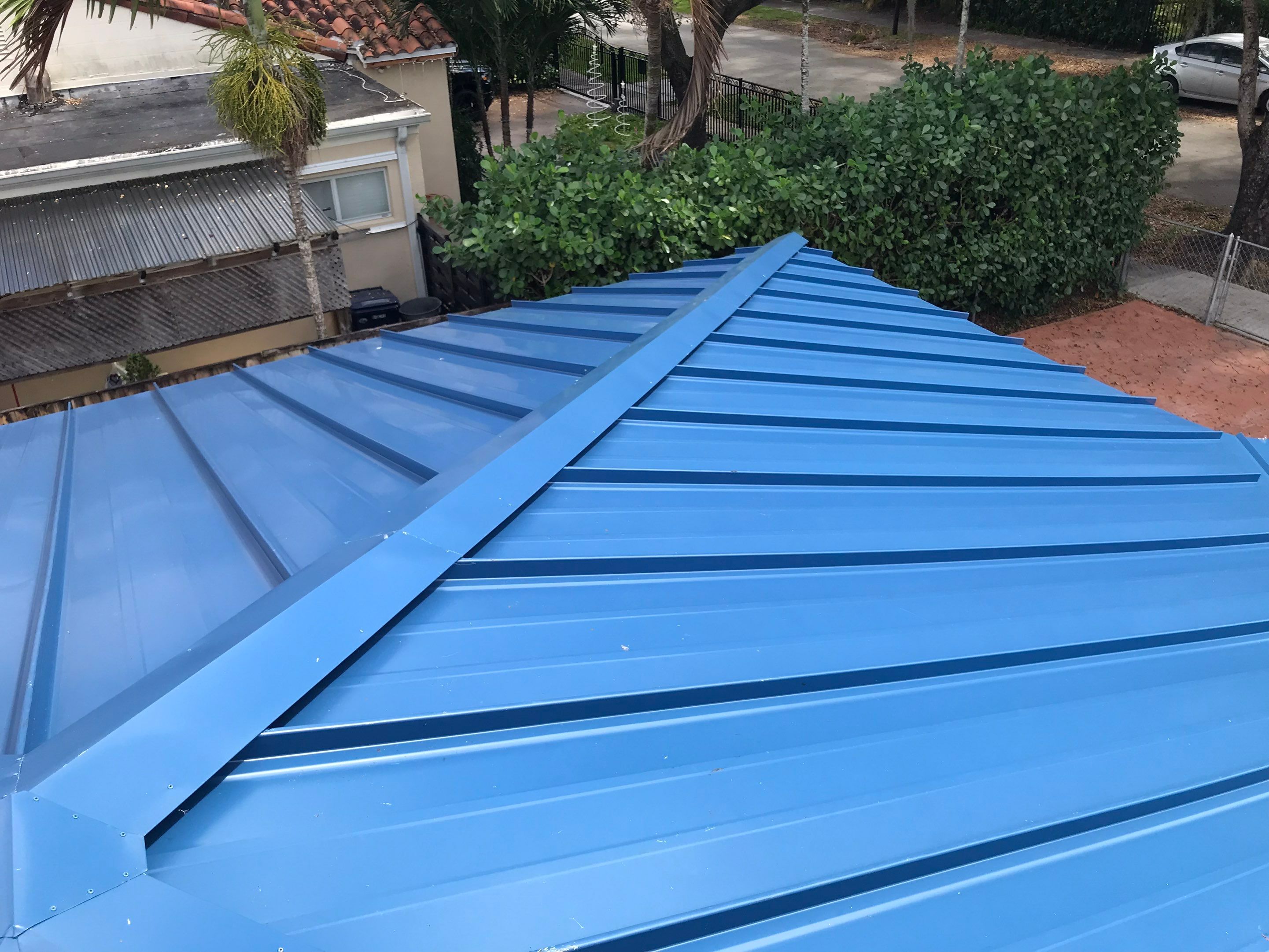 Metal Roof - Galvalume Regal Blue by Istueta Roofing