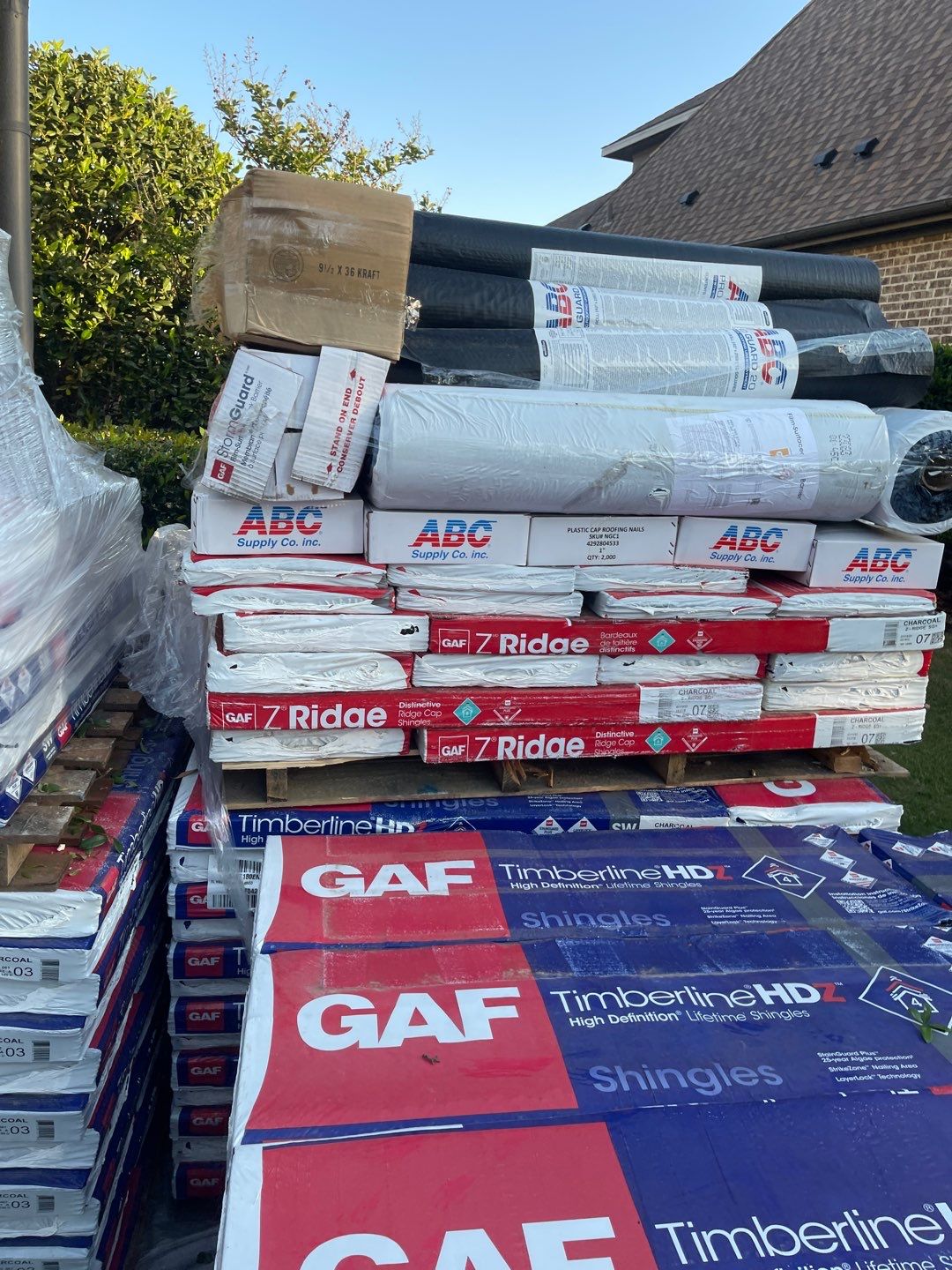 GAF HDZ - Charcoal by Elite Roofing LLC