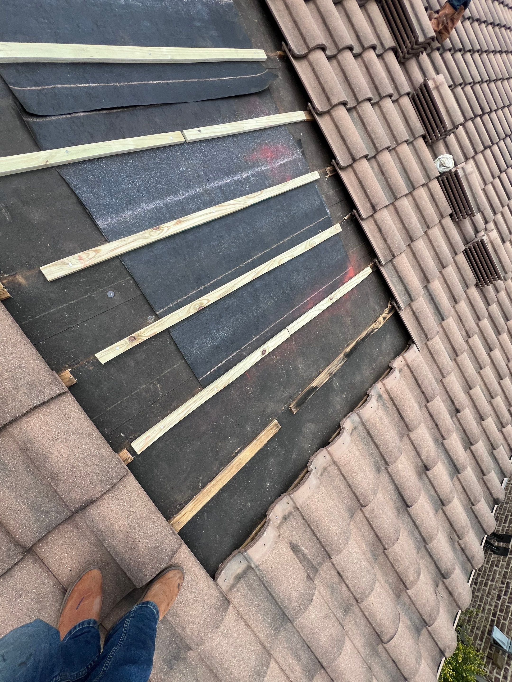 Tile Roof Repair by Roof Repair Company