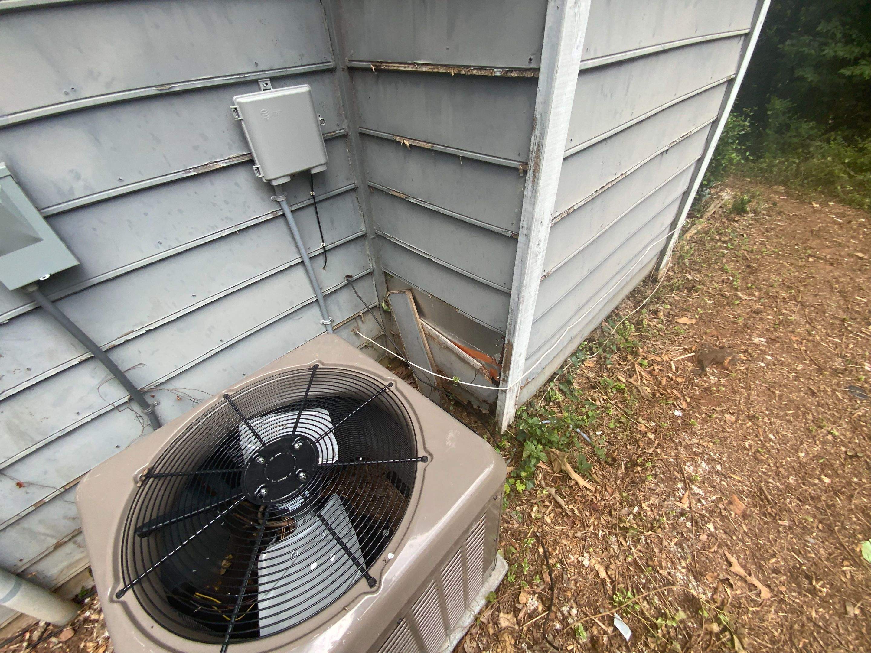 Full Exterior Siding Replacement and Trim Update in Lilburn Georgia by Swift Home Renovations