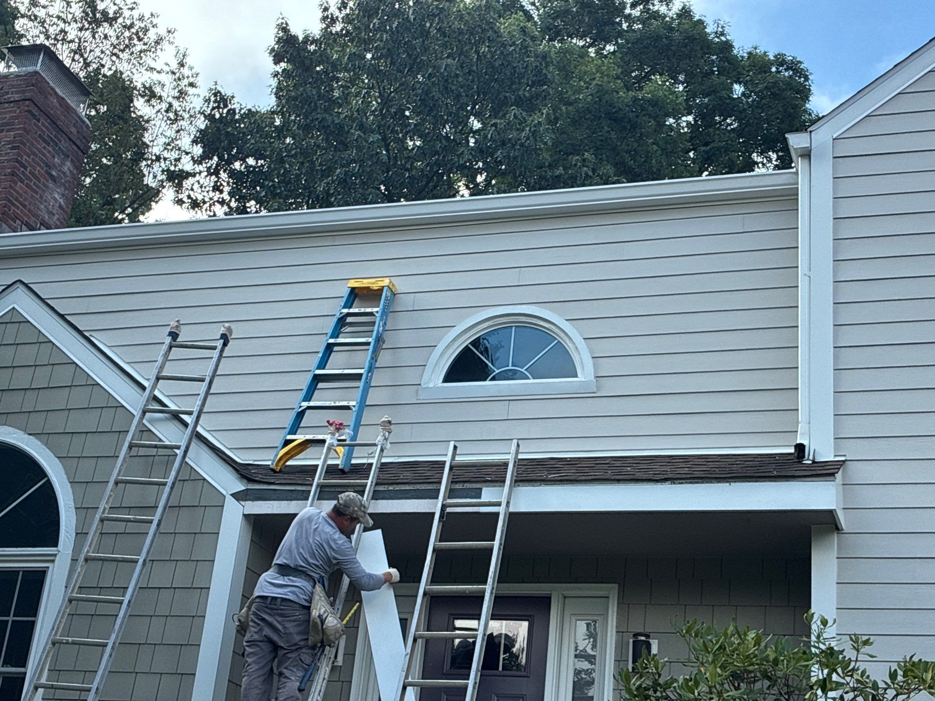 James Hardie Full House Siding Renovation in Wexford by Ideal Siding Pittsburgh