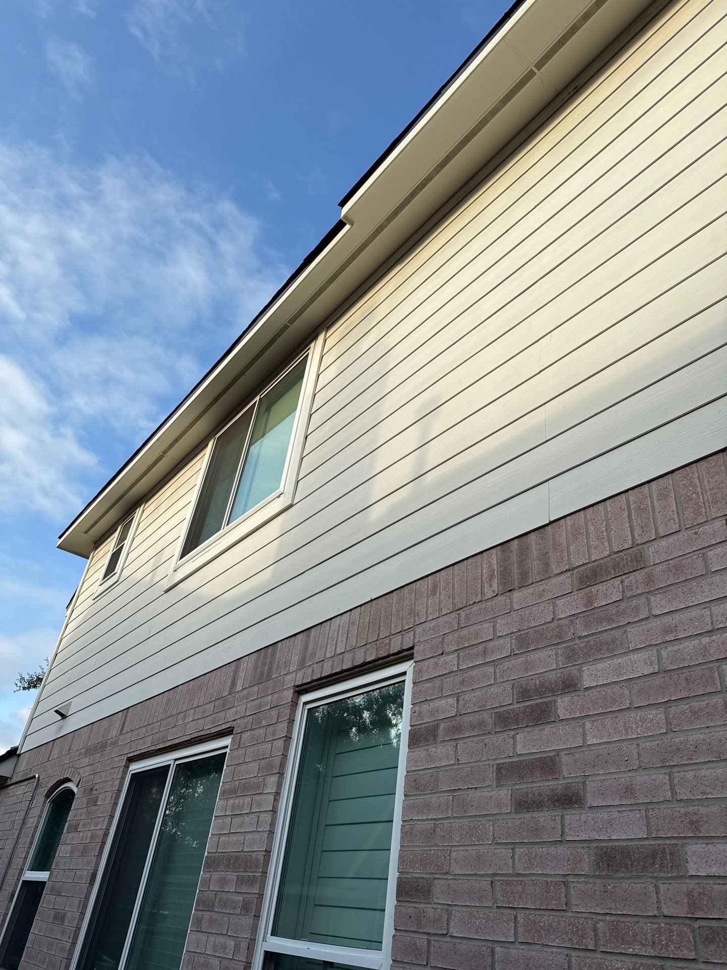 GAF HDZ CHARCOAL W/ PREMIUM RIDGE Z by Motion Roofing