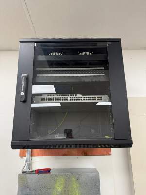 Structured cabling installation by CimaSolutions
