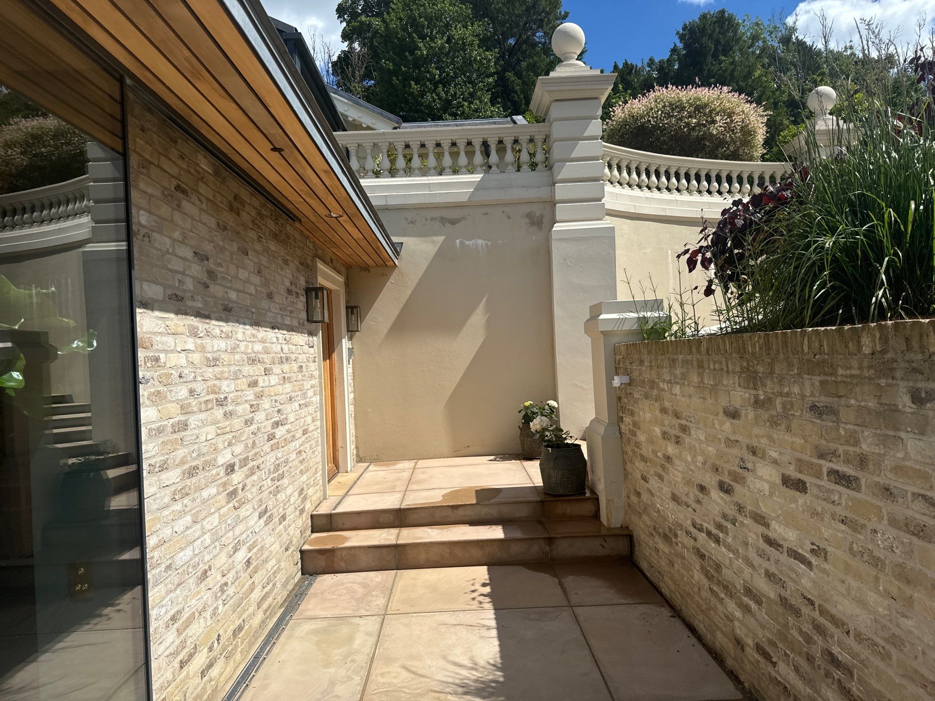 Render Clean using Honda 15lpm Low Pressure Washing Machine by Ges Exterior Cleaning ltd