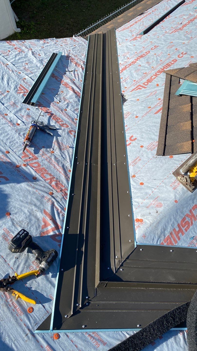 Tilcor CF Shingle by Fiddlers Roofing